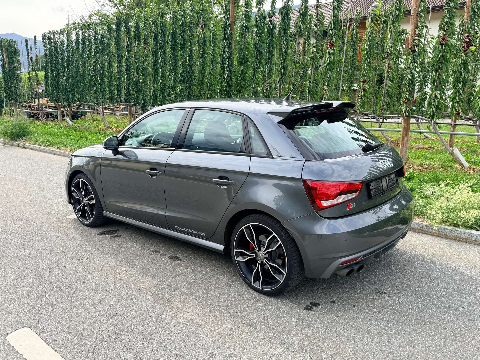 AUDI S1 Sportback 2.0 TFSI quattro-image-7