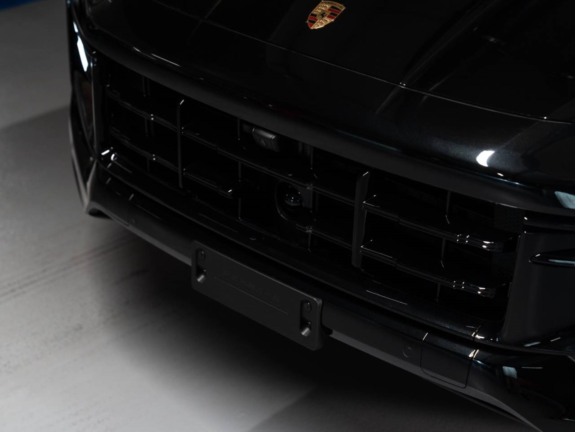 PORSCHE Cayenne Coupé Black Edition-image-21