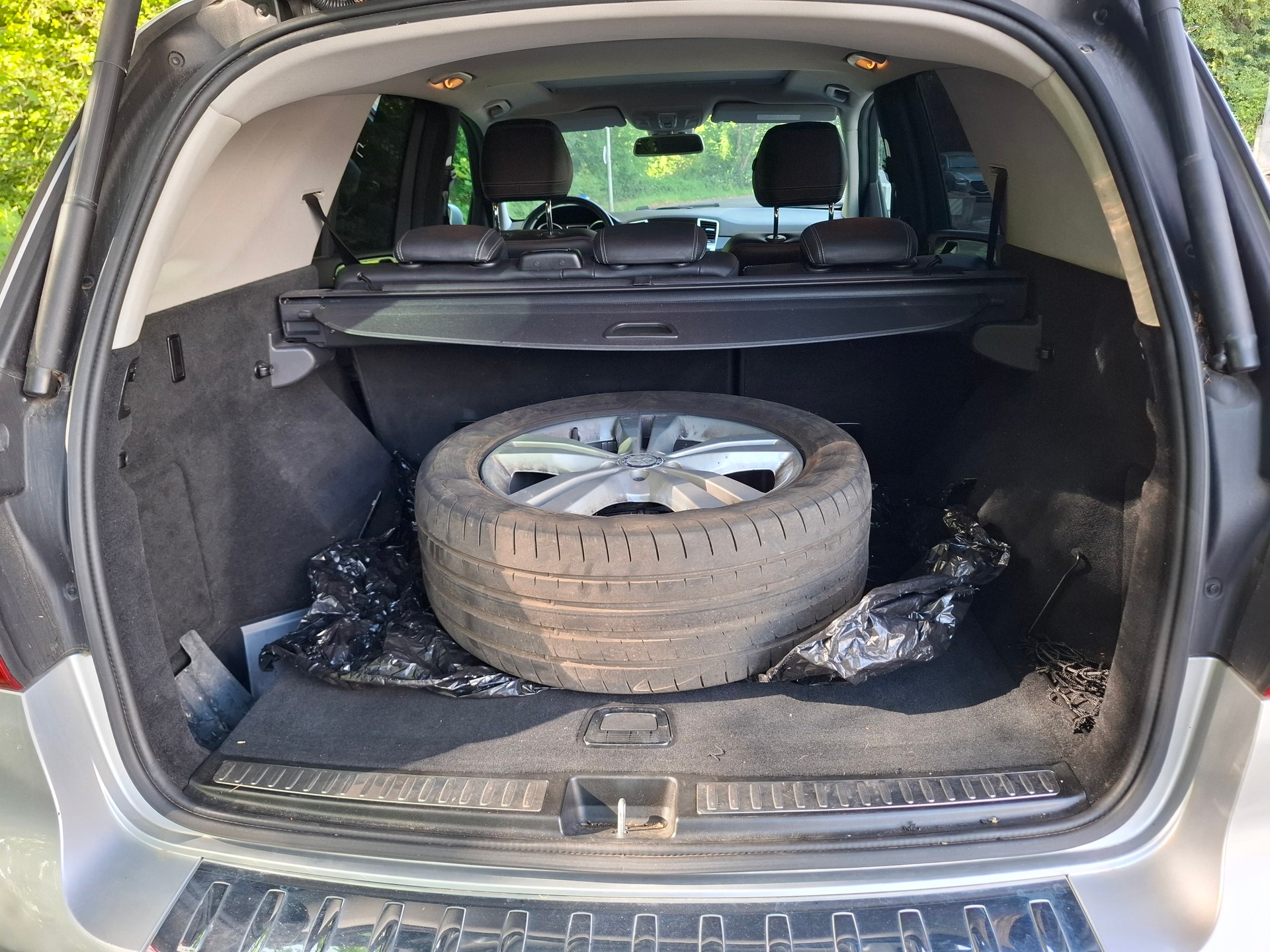 MERCEDES-BENZ ML 350 BlueTEC 4Matic 7G-Tronic-image-10