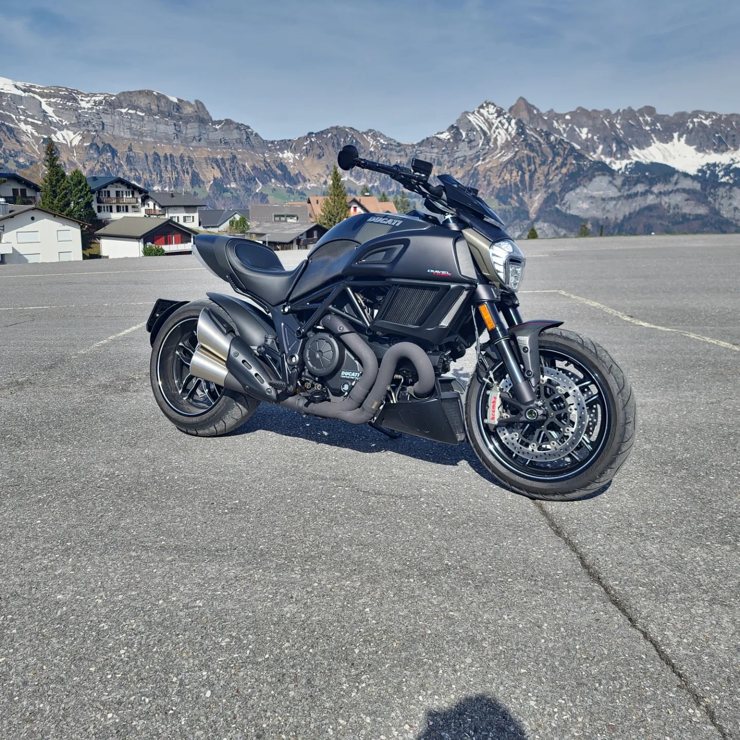 DUCATI Diavel 1200 Carbon-image-5