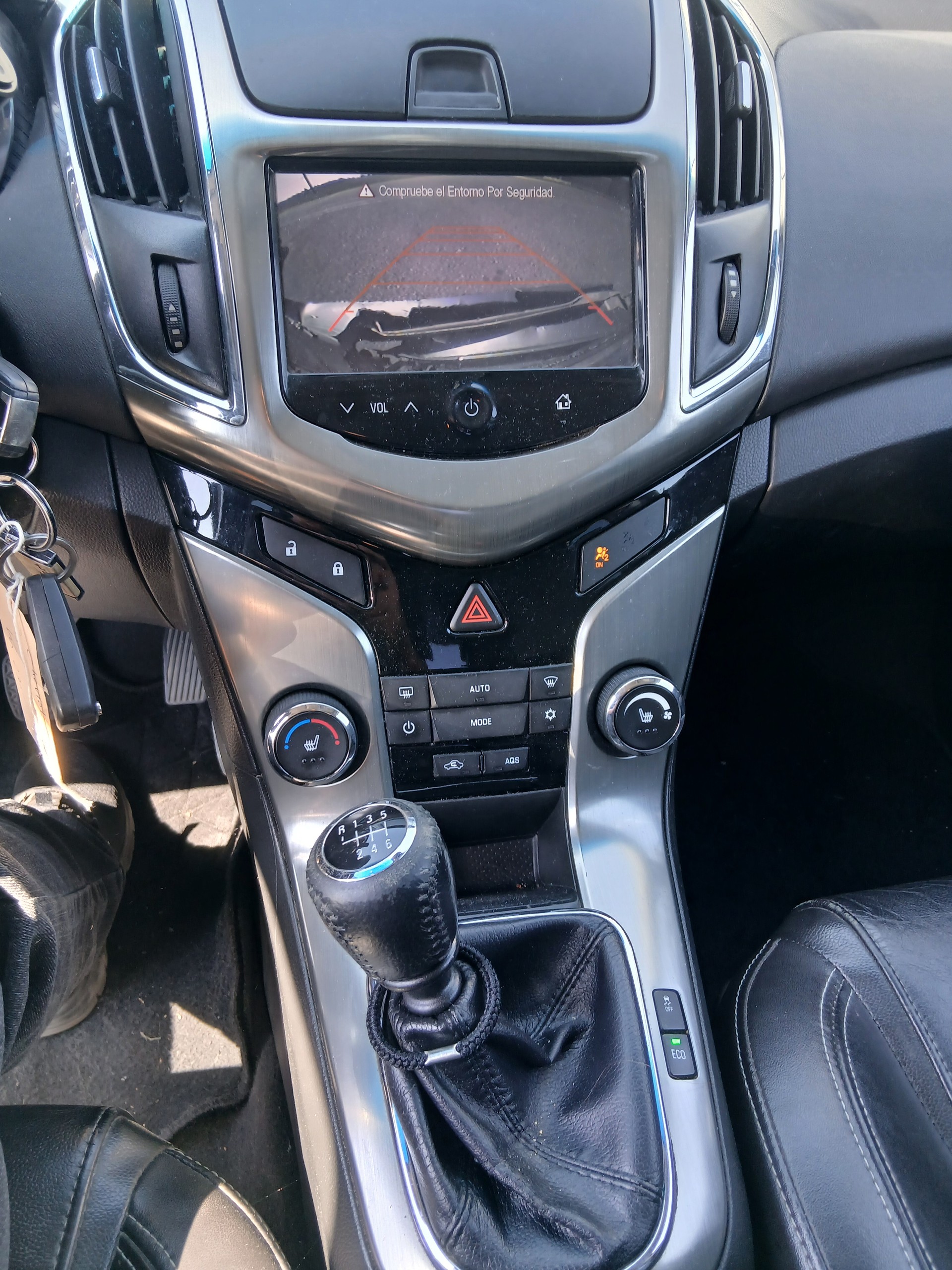 CHEVROLET Cruze Station Wagon 1.7 VCDi LTZ-image-6