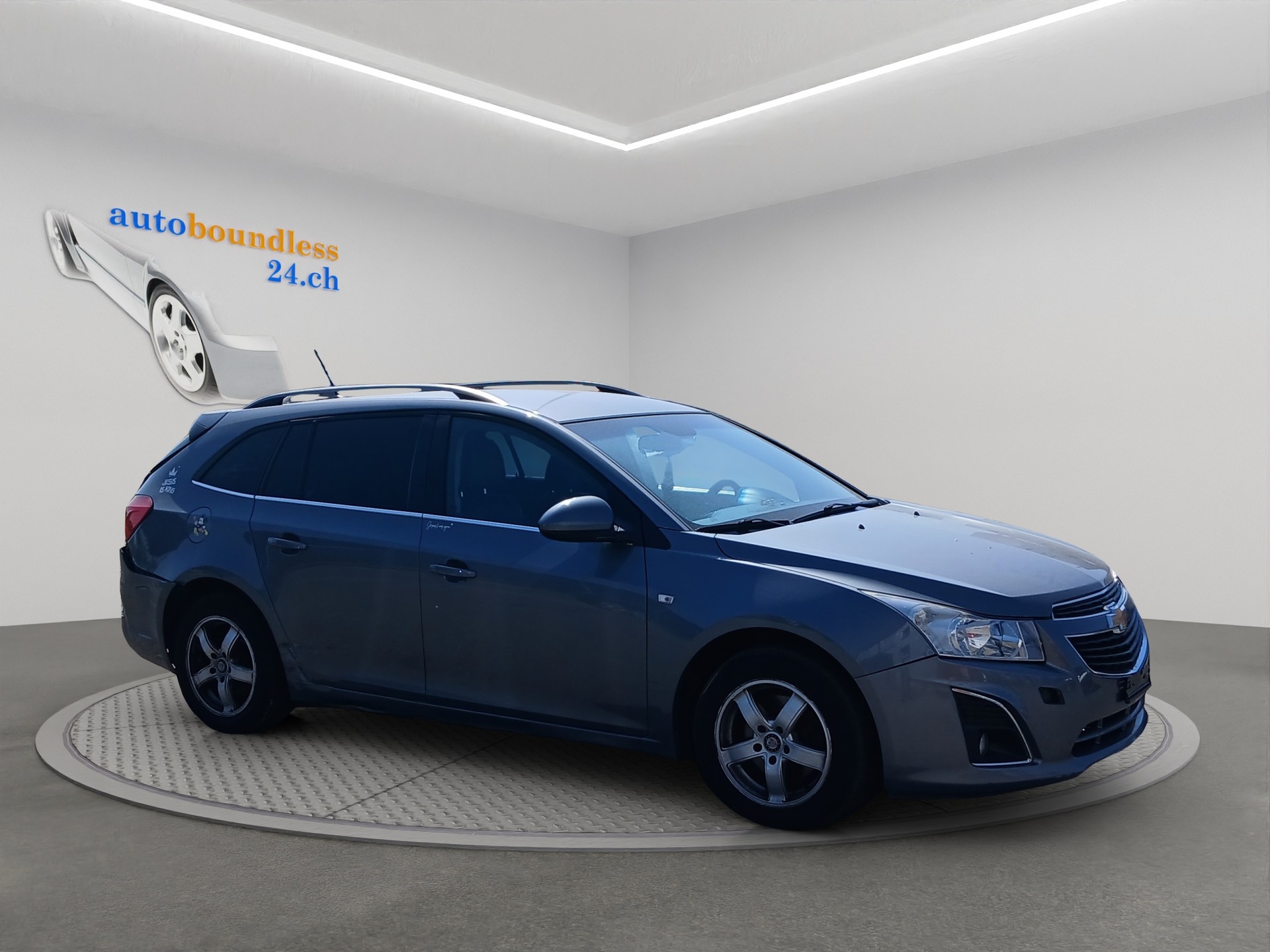 CHEVROLET Cruze Station Wagon 1.7 VCDi LTZ-image-1