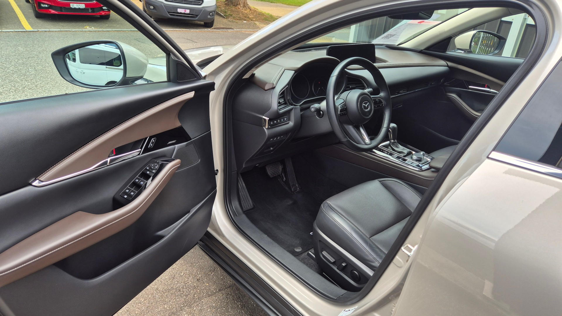 MAZDA CX-30 SKYACTIV-X 186 M Hybrid Exclusive Line FWD AT-image-6