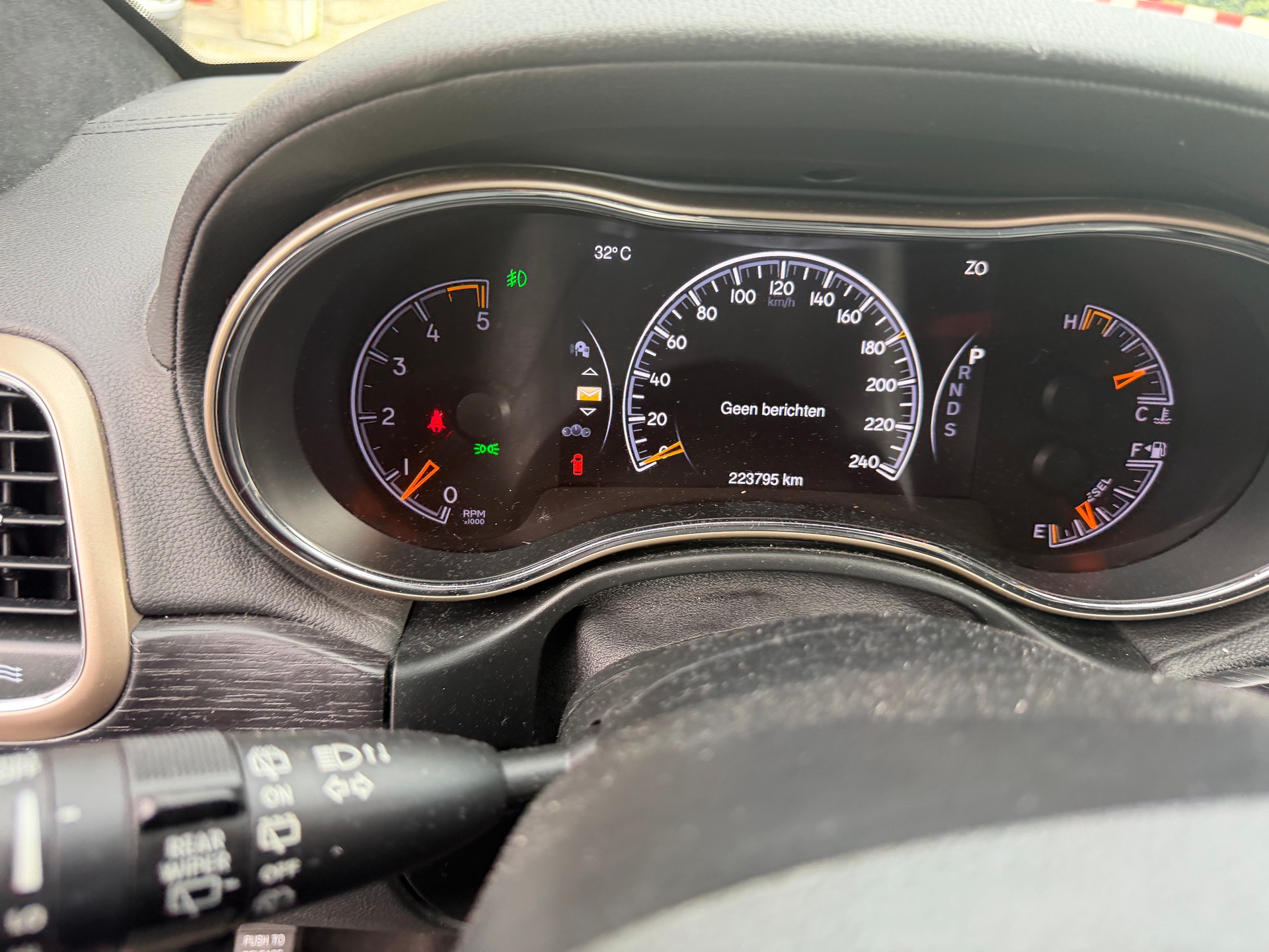 JEEP Grand Cherokee 3.0 CRD Summit Automatic-image-9