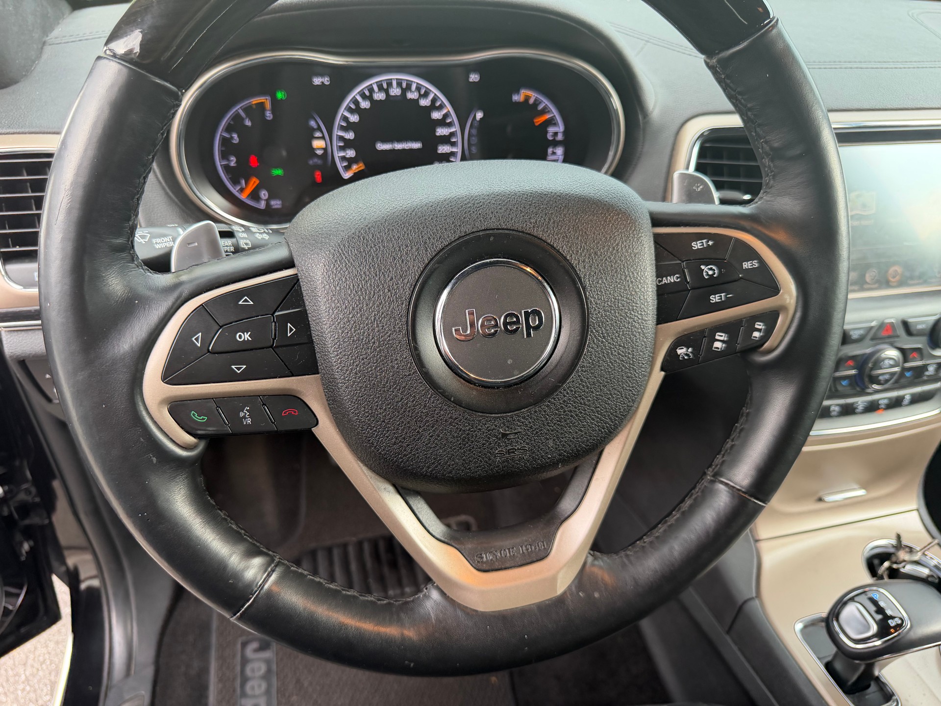 JEEP Grand Cherokee 3.0 CRD Summit Automatic-image-12