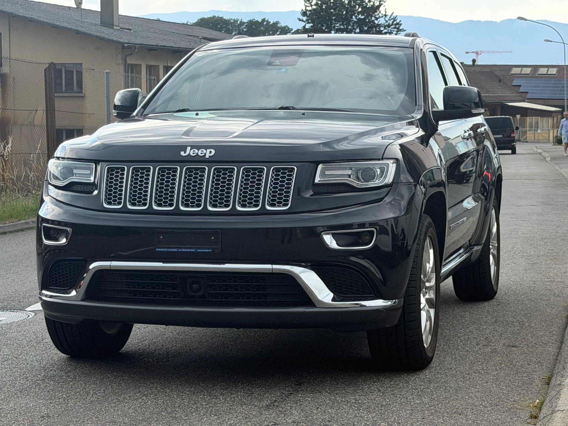 JEEP Grand Cherokee 3.0 CRD Summit Automatic-image-2