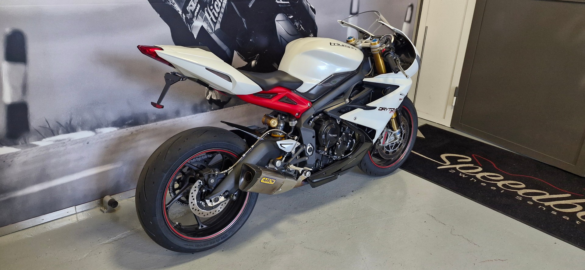 TRIUMPH Daytona 675 R ABS-image-5