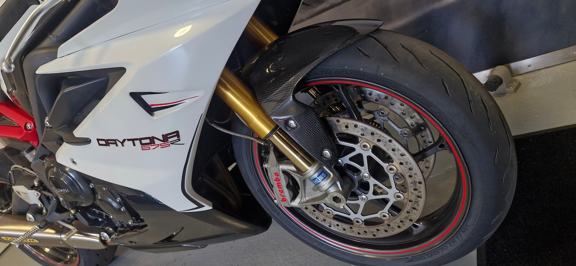 TRIUMPH Daytona 675 R ABS-image-9