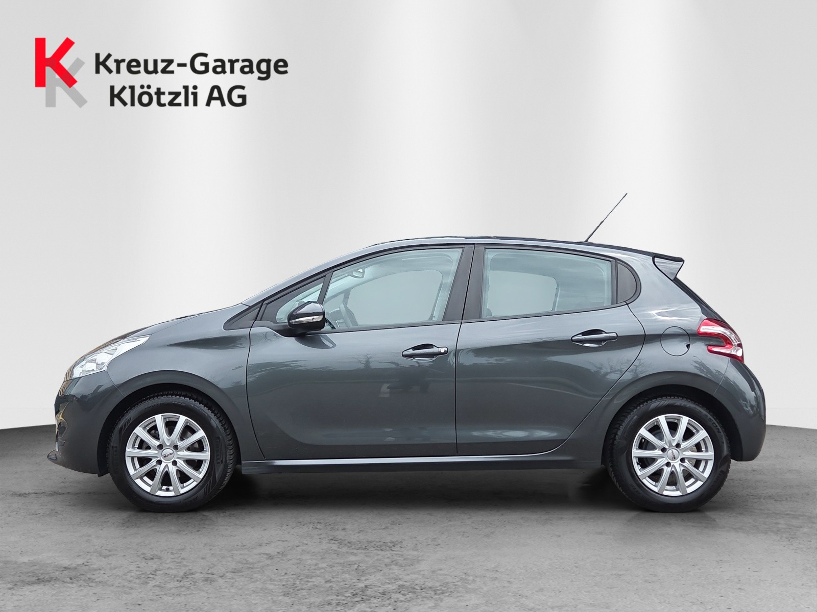 PEUGEOT 208 1.2 e-VTI Active EGS5-image-5