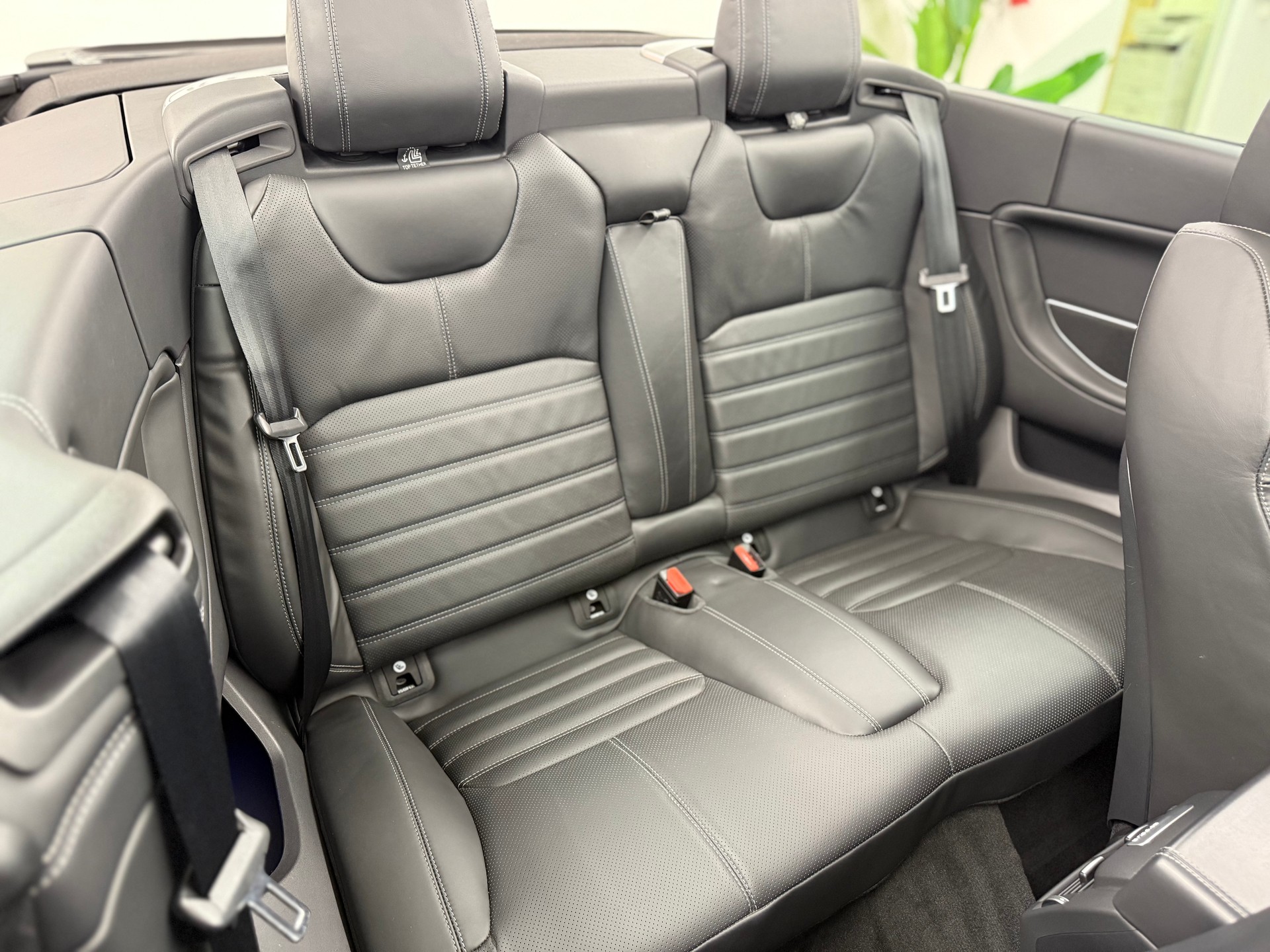 LAND ROVER Range Rover Evoque Conver. 2.0 TD4 HSE Dynamic AT9-image-25