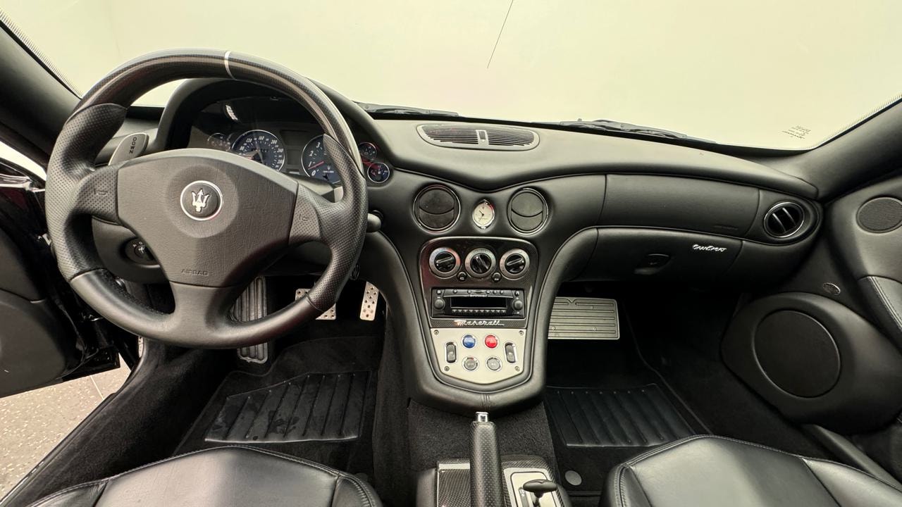 MASERATI Coupé GranSport-image-5