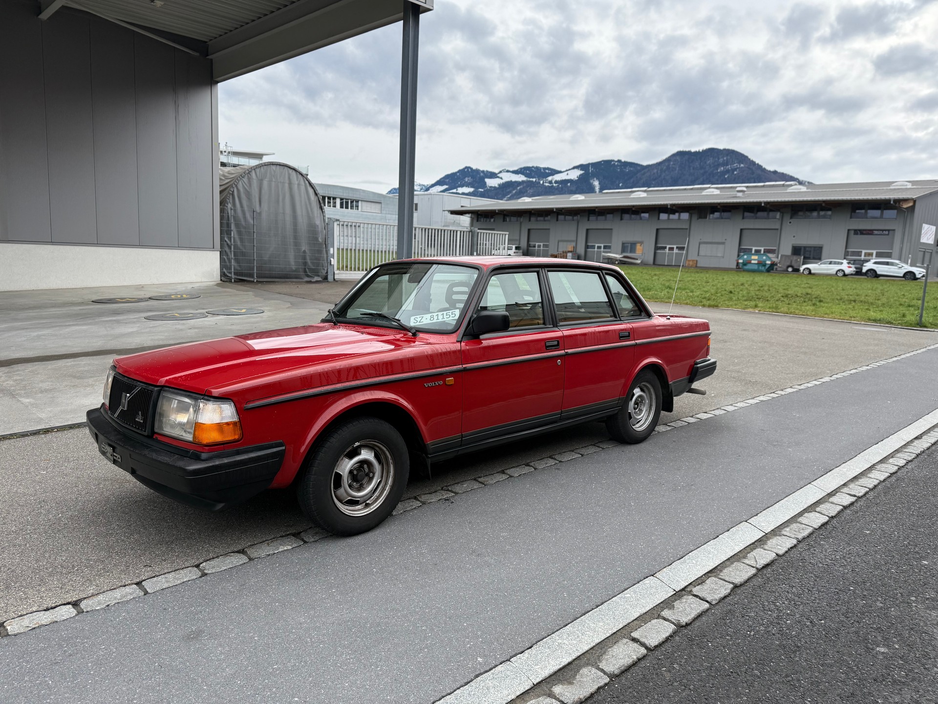 VOLVO 2.3 GLT-image-0