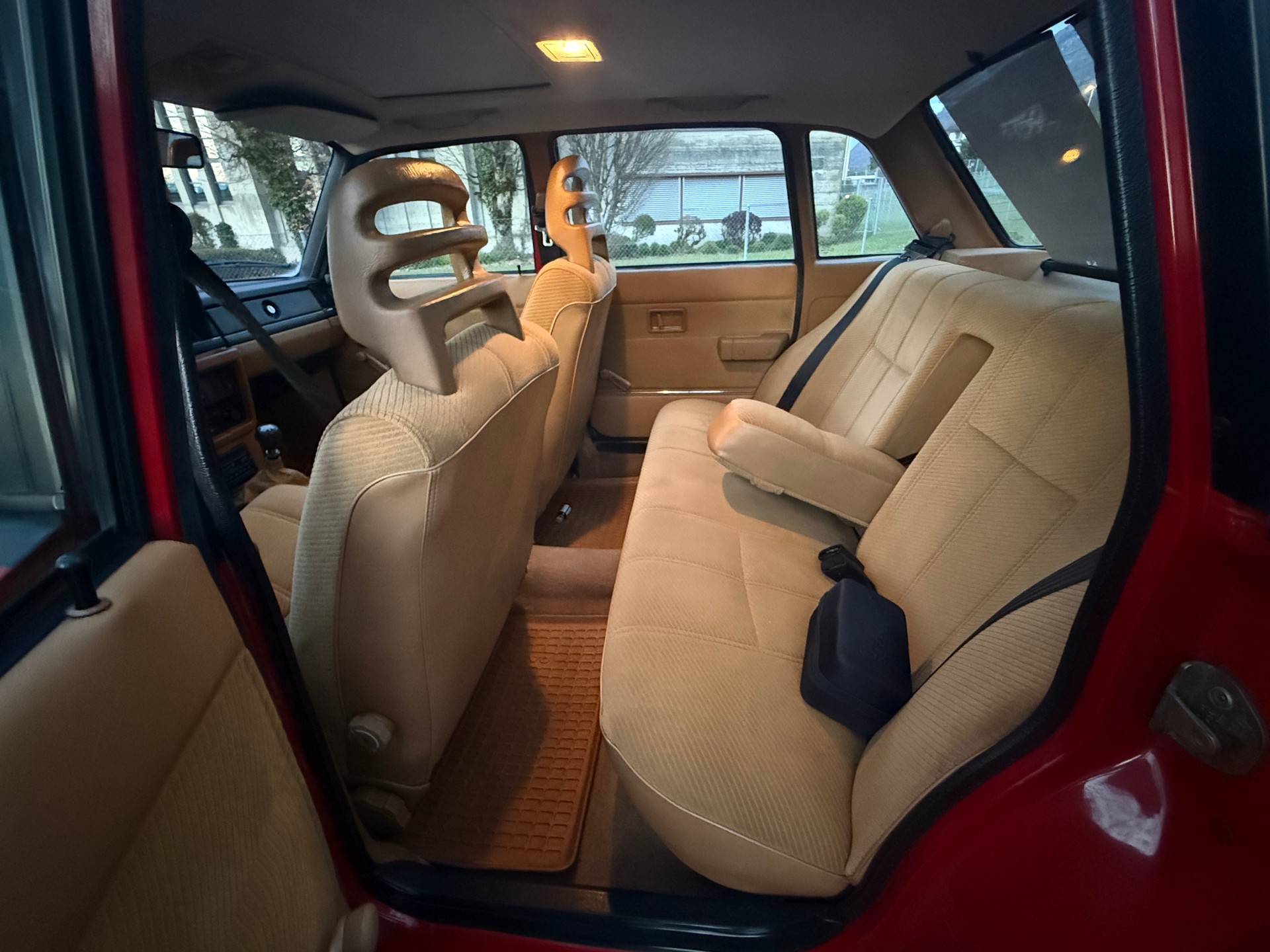 VOLVO 2.3 GLT-image-5