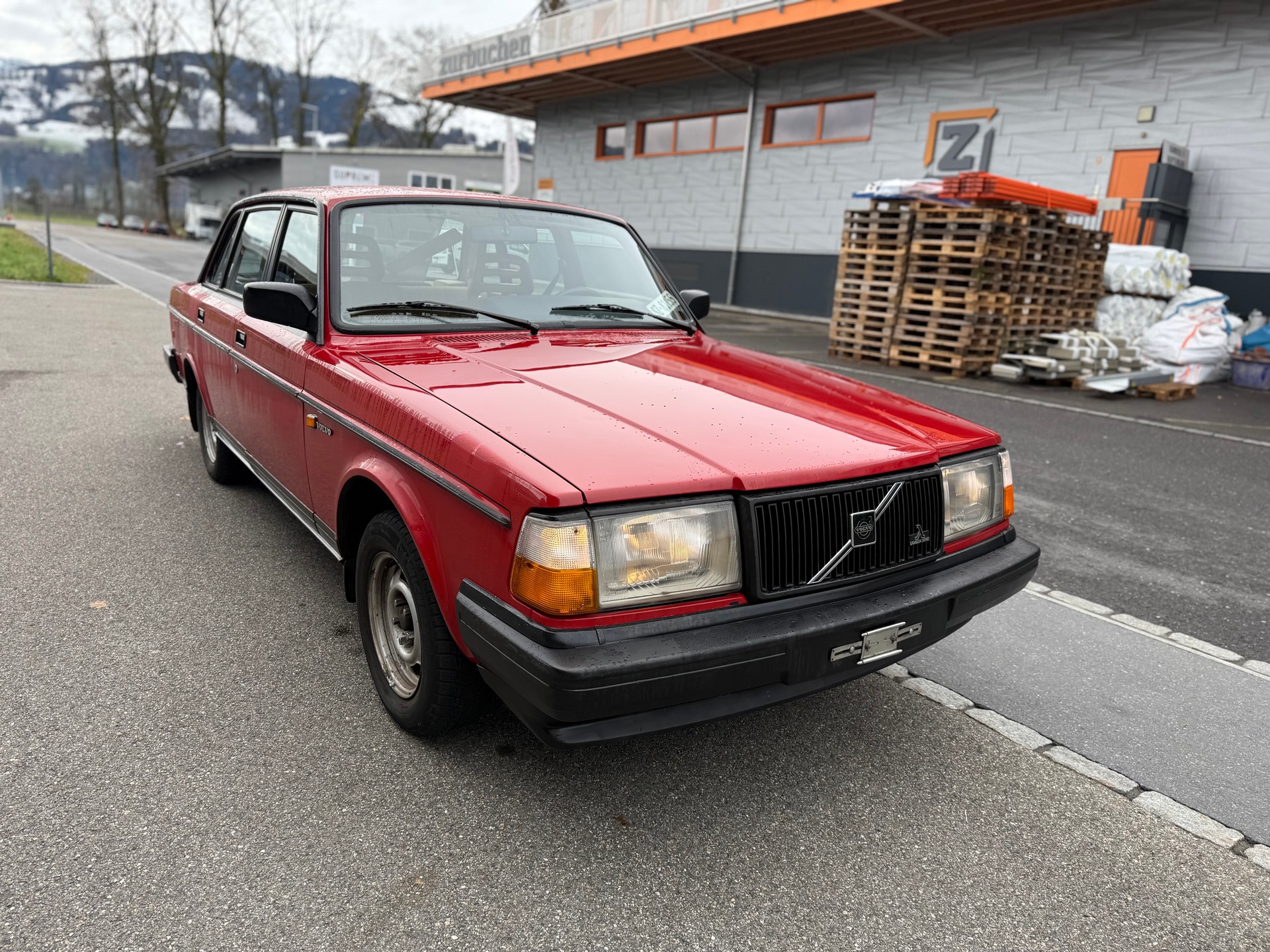VOLVO 2.3 GLT-image-2