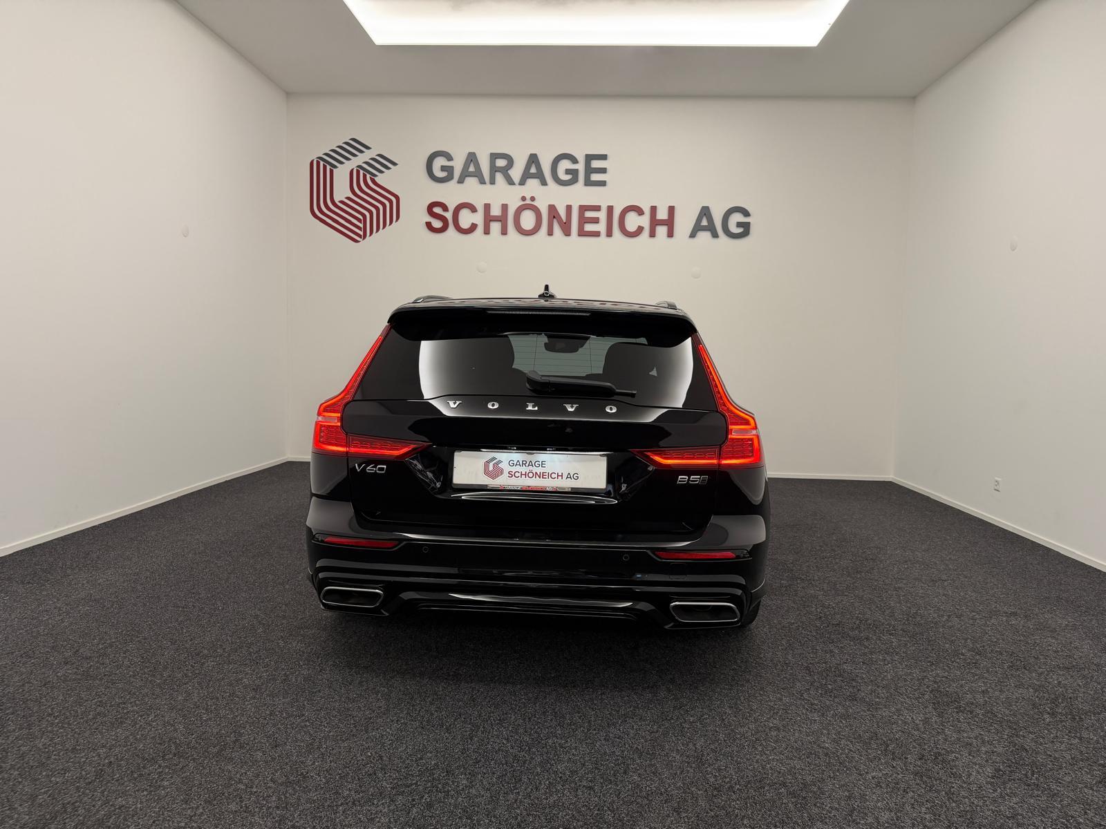 VOLVO V60 2.0 B5 R-Design AWD-image-5