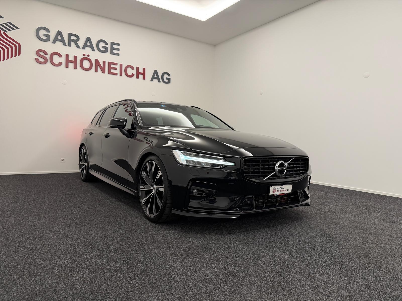 VOLVO V60 2.0 B5 R-Design AWD-image-2