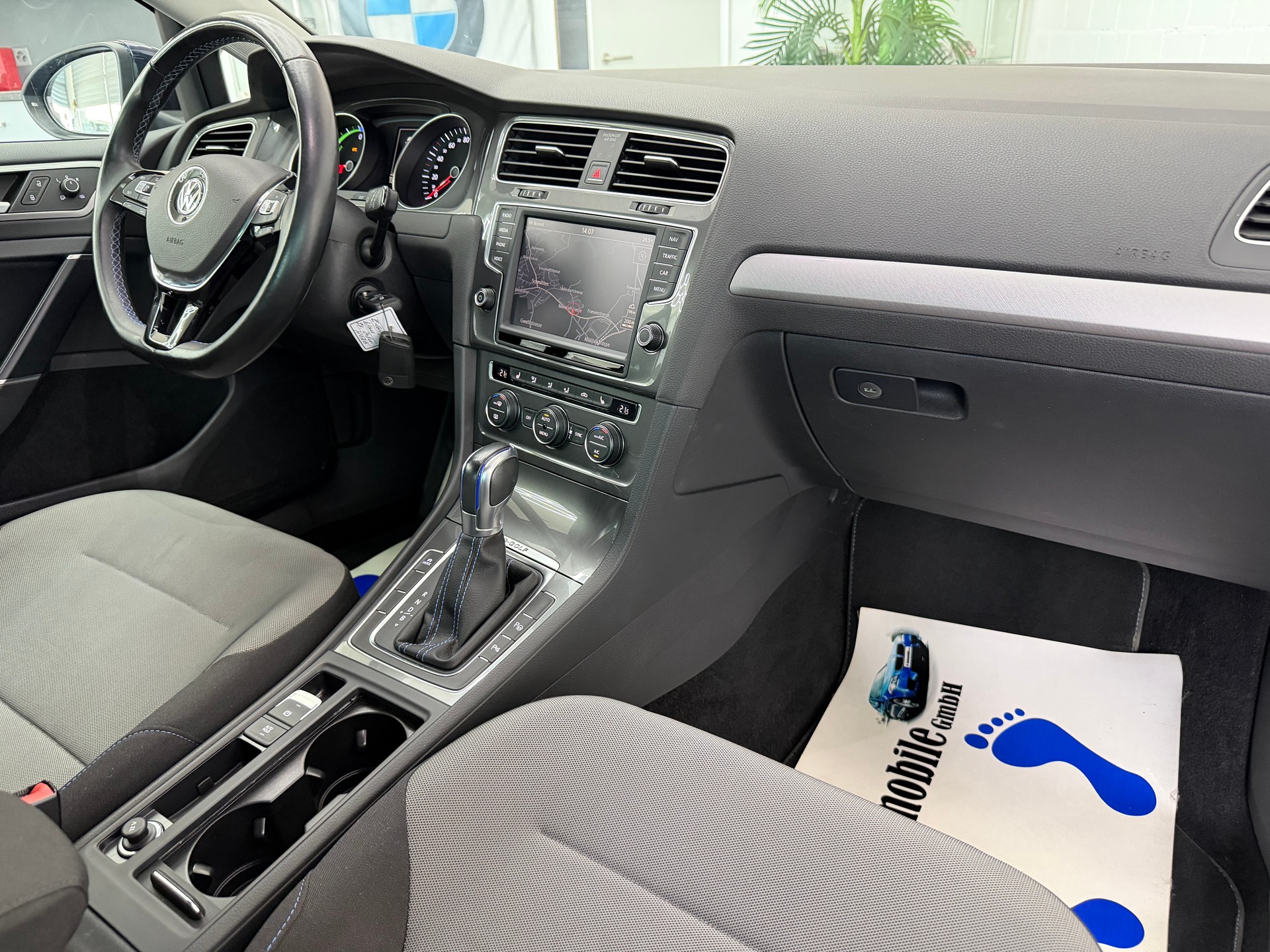 VW e-Golf ⭐️-image-13