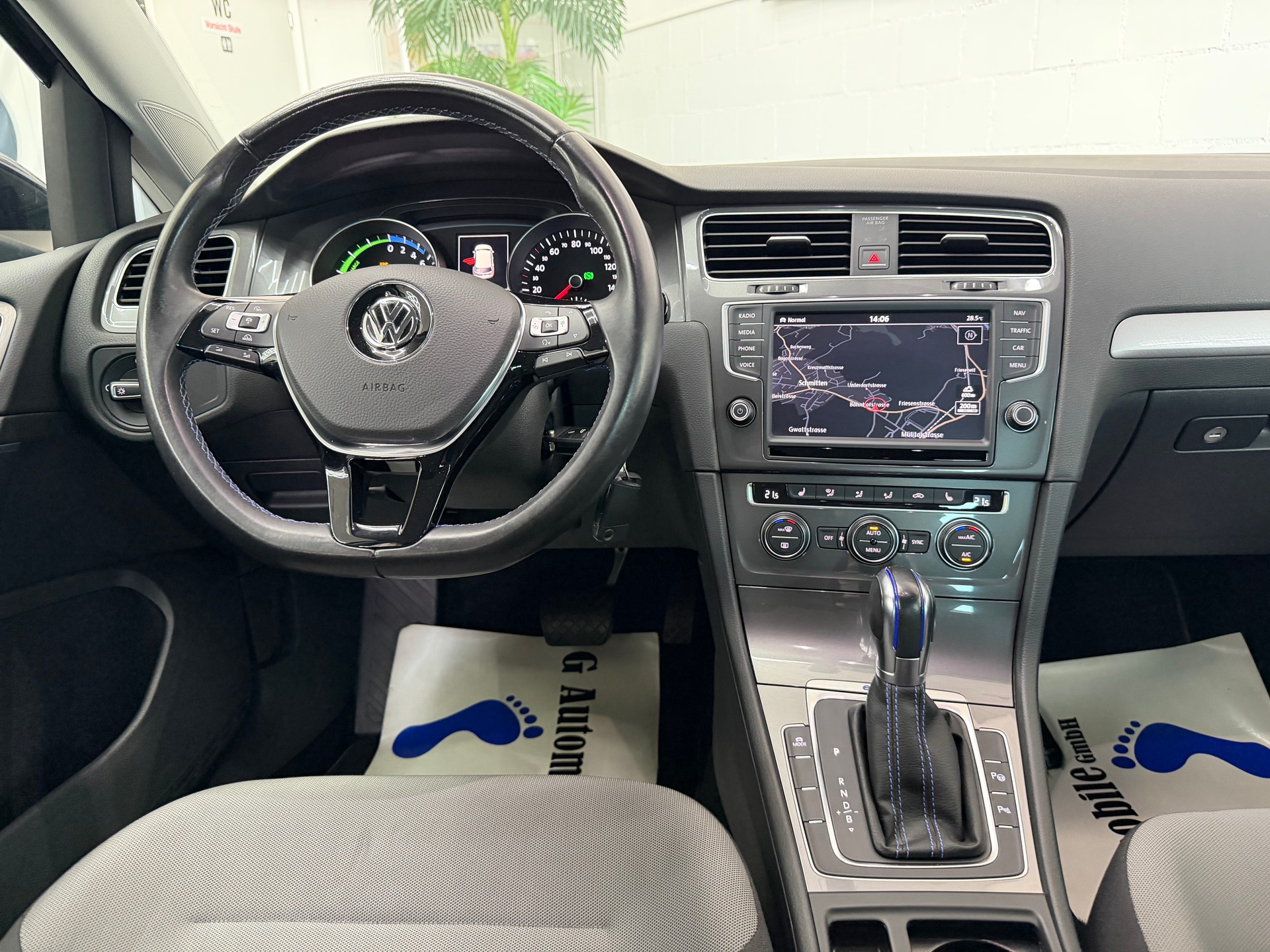 VW e-Golf ⭐️-image-9