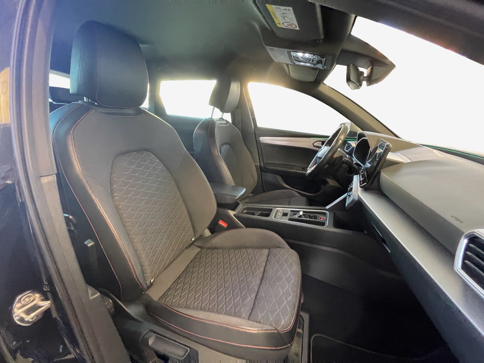 SEAT Leon ST 1.5 eTSI mHEV DSG Hola FR-image-14