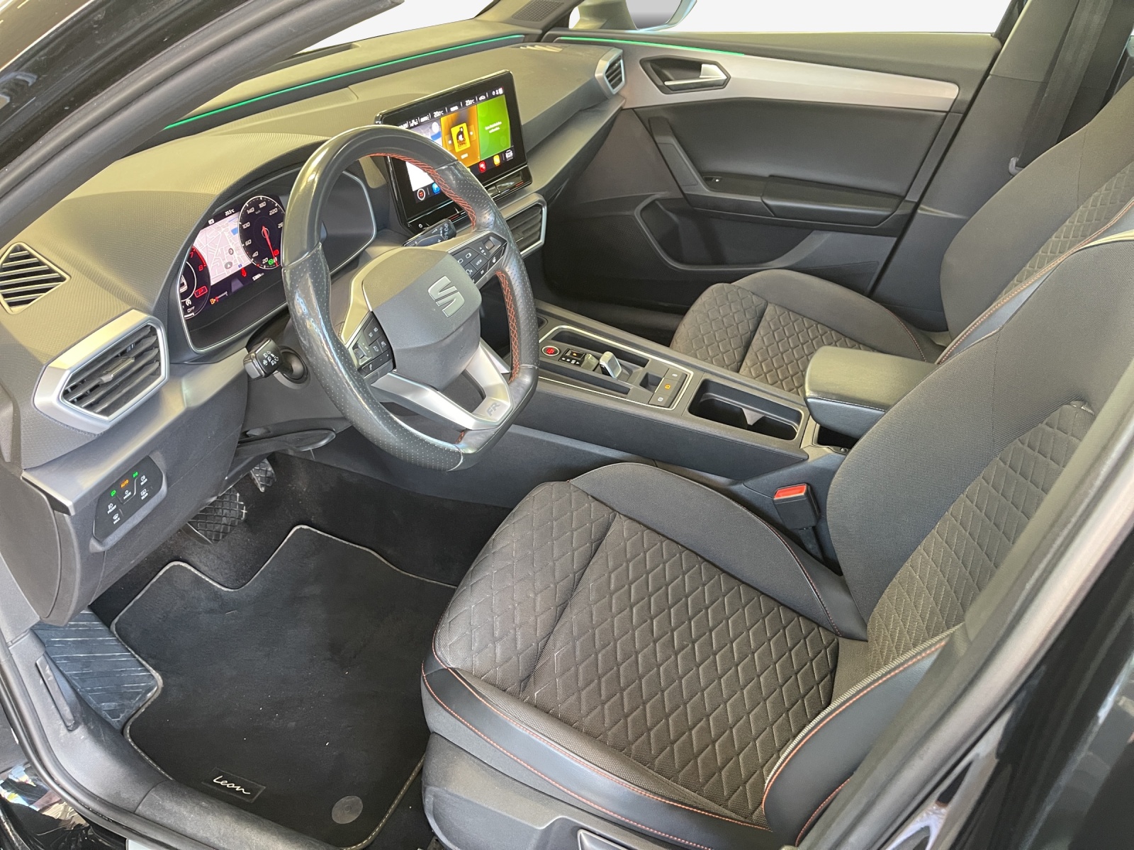 SEAT Leon ST 1.5 eTSI mHEV DSG Hola FR-image-7