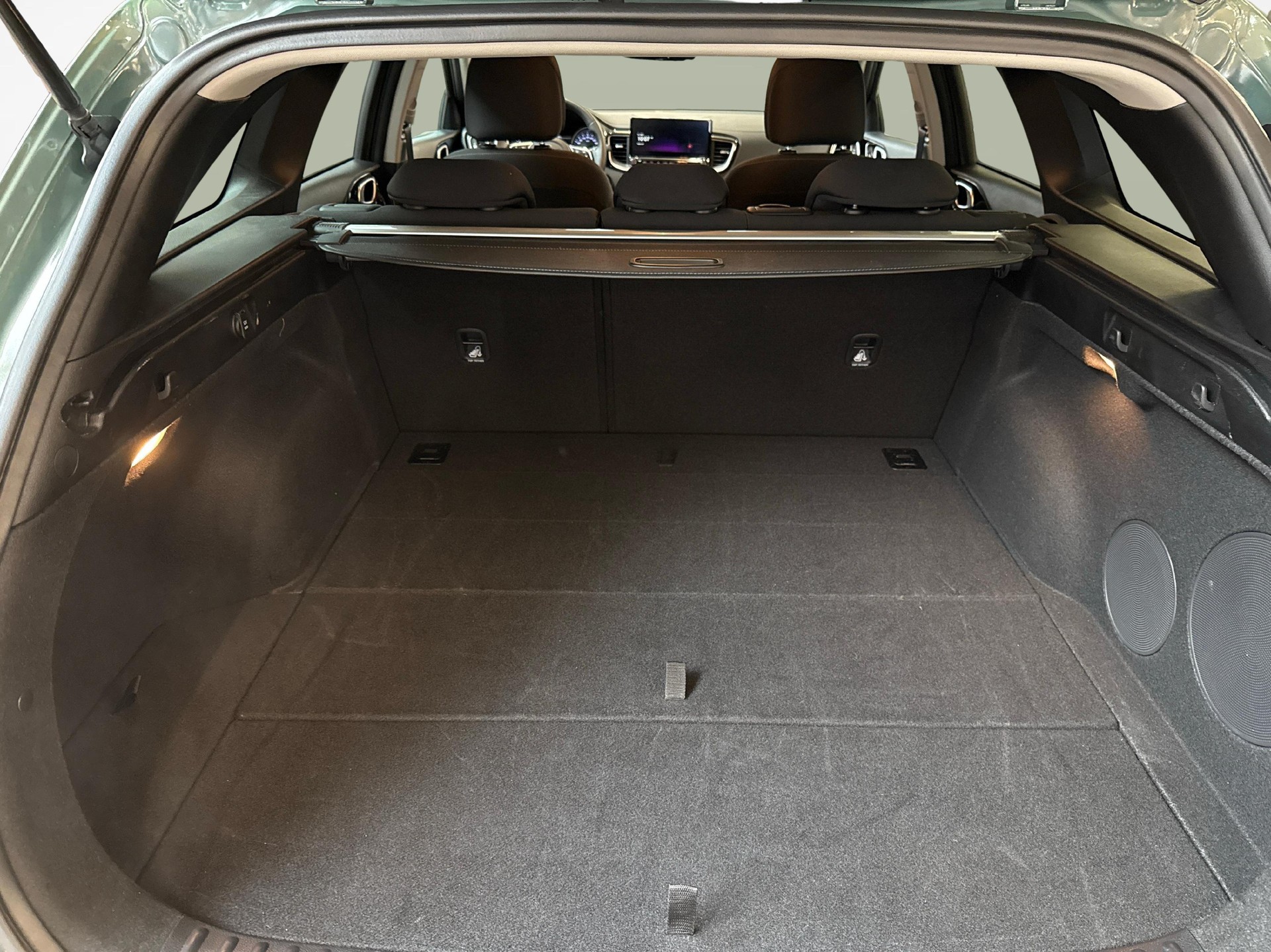 KIA Ceed SW 1.5 T-GDi MHEV Power-image-11