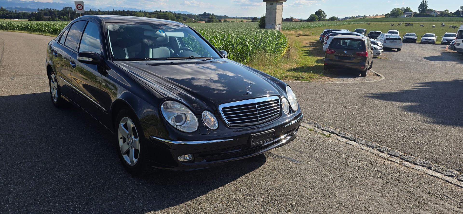 MERCEDES-BENZ E 200 Kompressor Avantgarde-image-1