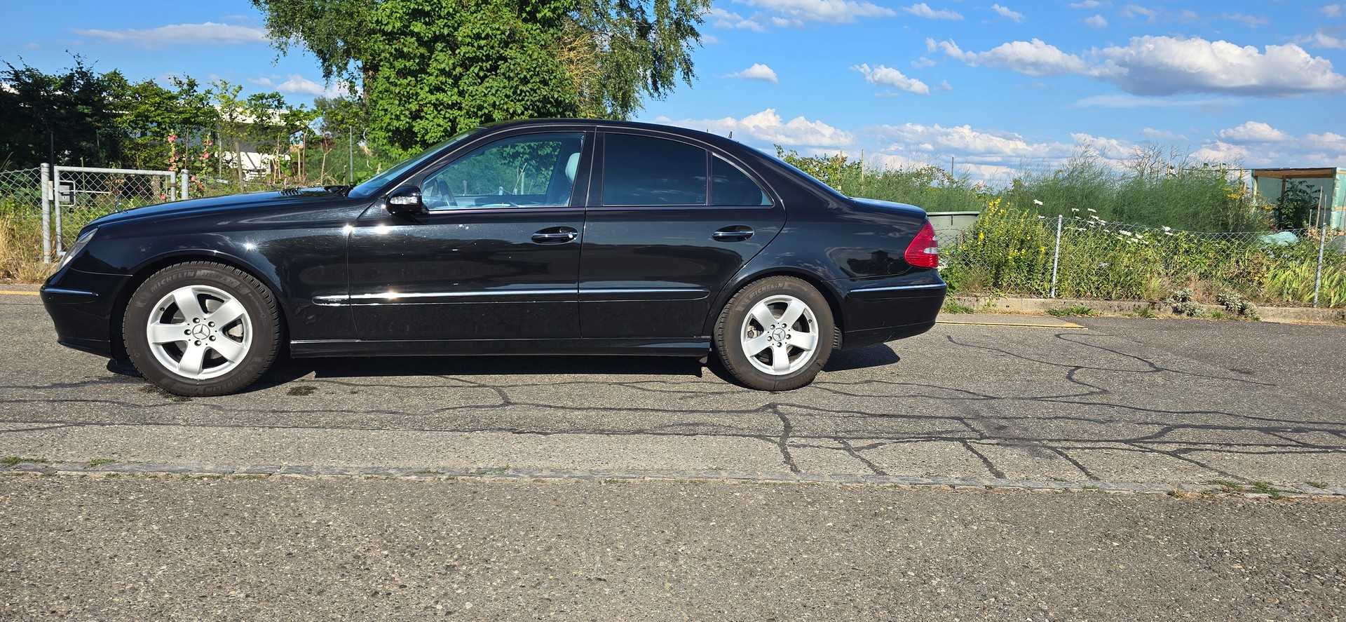 MERCEDES-BENZ E 200 Kompressor Avantgarde-image-4