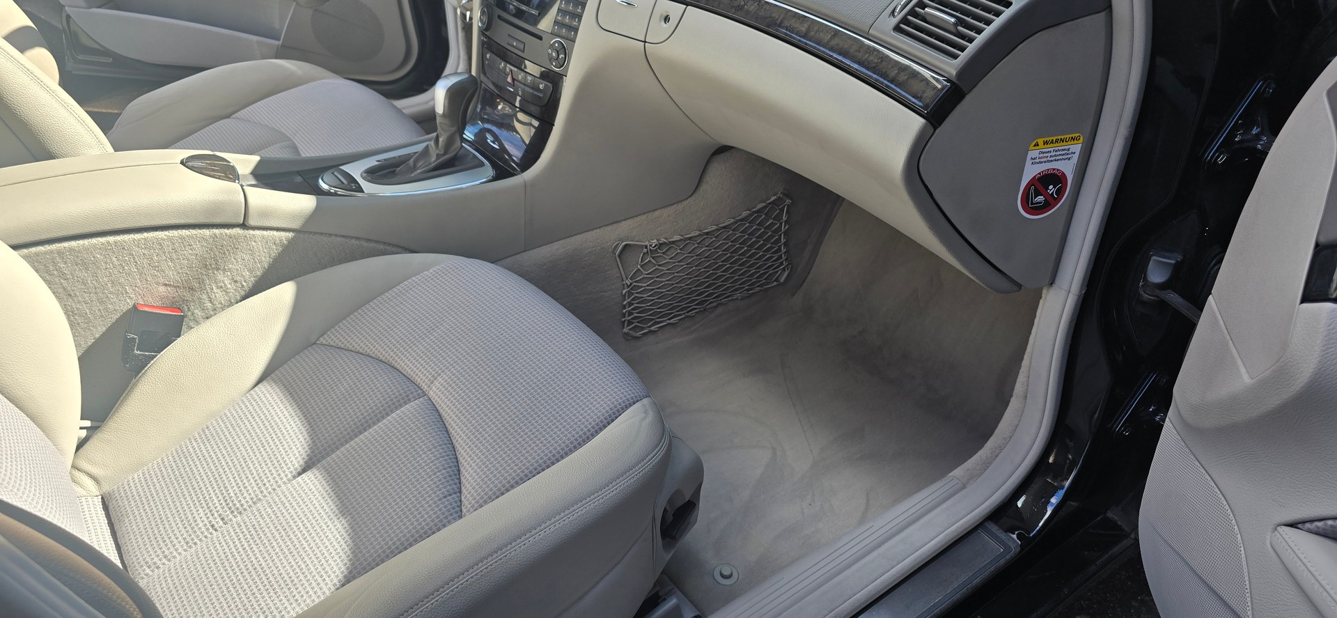 MERCEDES-BENZ E 200 Kompressor Avantgarde-image-13