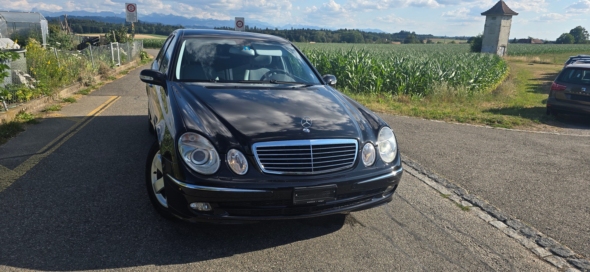 MERCEDES-BENZ E 200 Kompressor Avantgarde-image-0