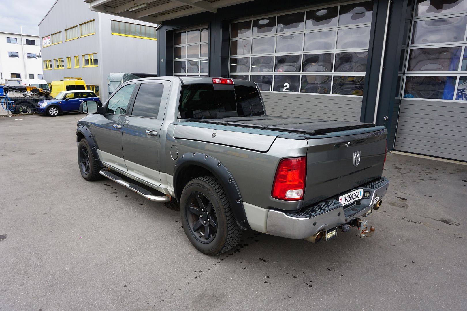 DODGE Ram Laramie-image-2