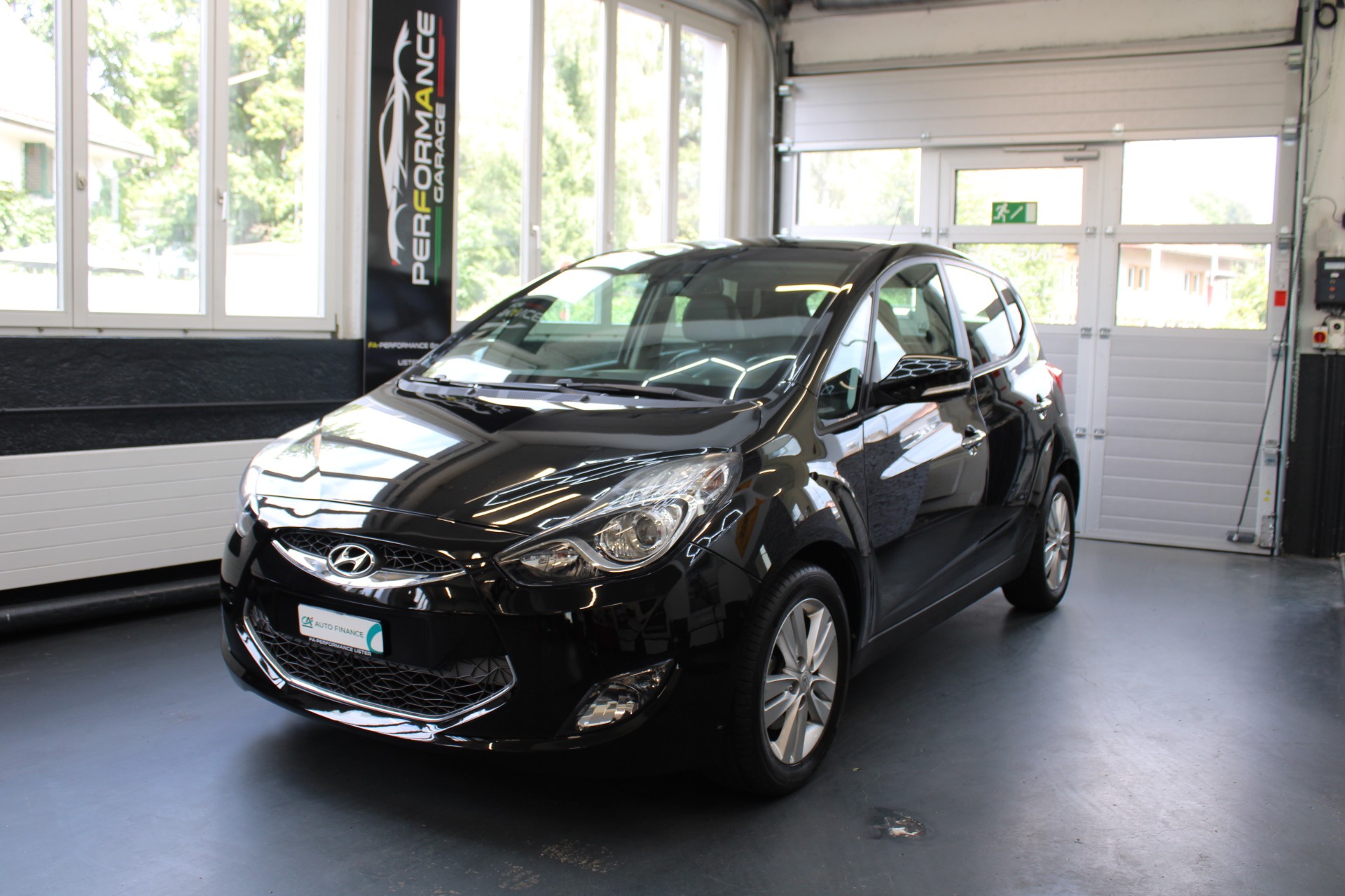 HYUNDAI iX20 1.6 Premium Automatic-image-0