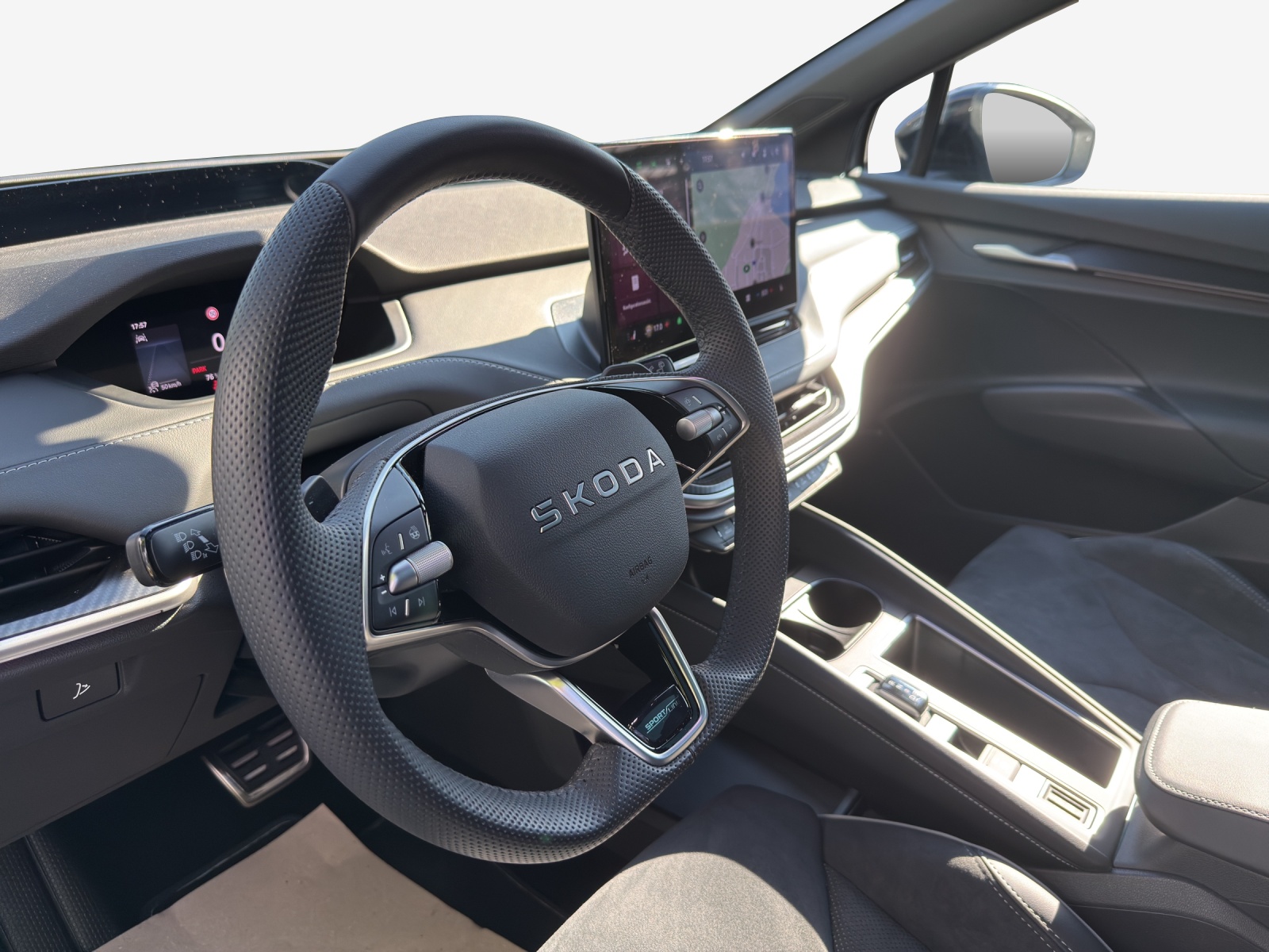 SKODA Enyaq 85x Sportline 4x4-image-13