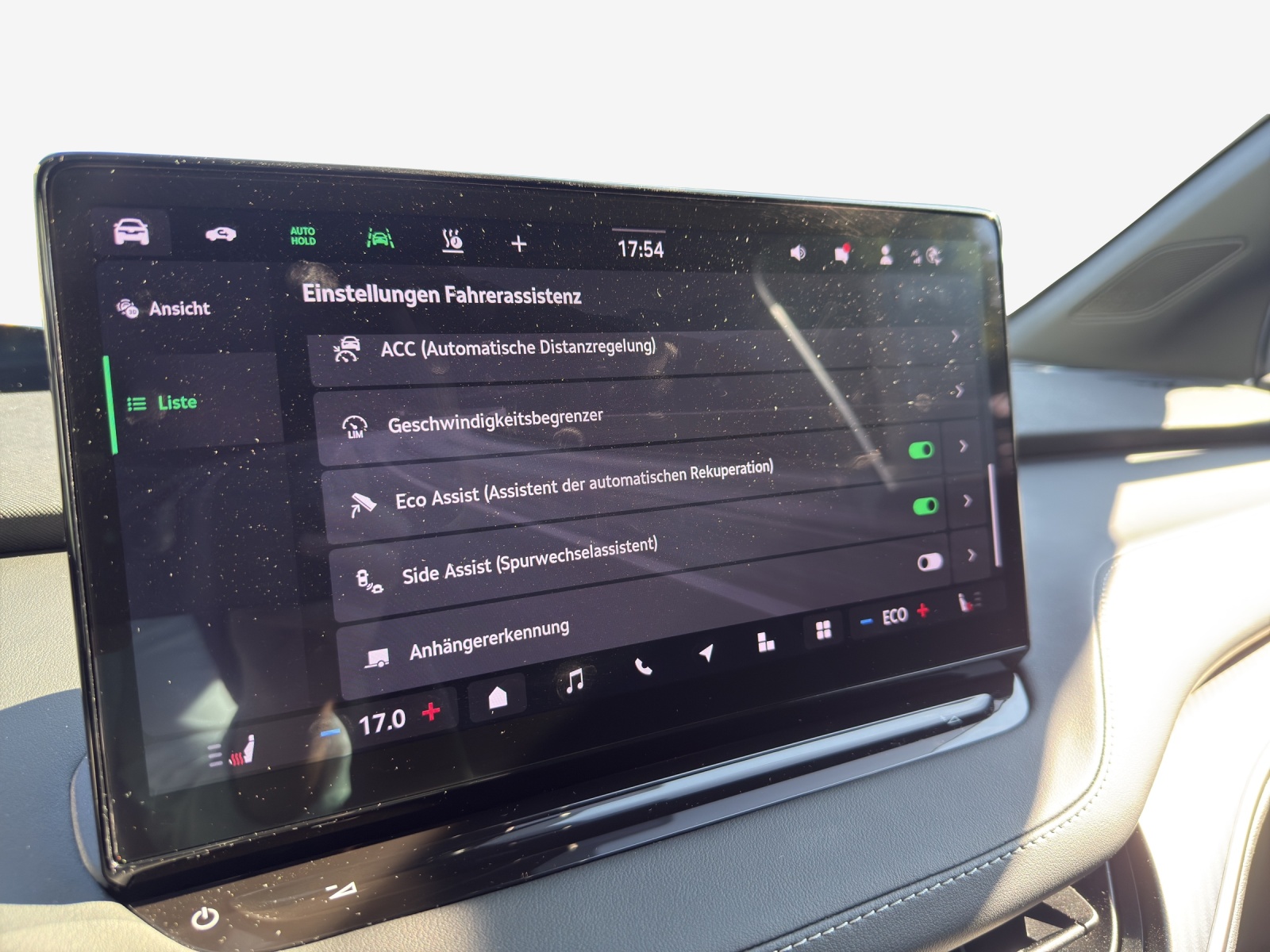 SKODA Enyaq 85x Sportline 4x4-image-15
