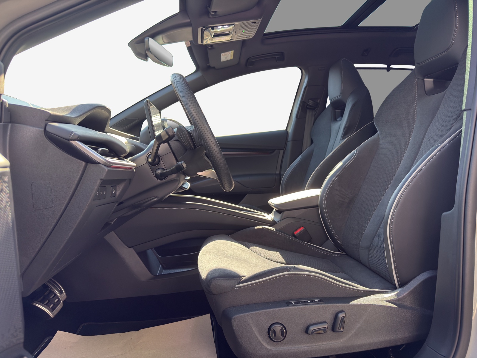 SKODA Enyaq 85x Sportline 4x4-image-7