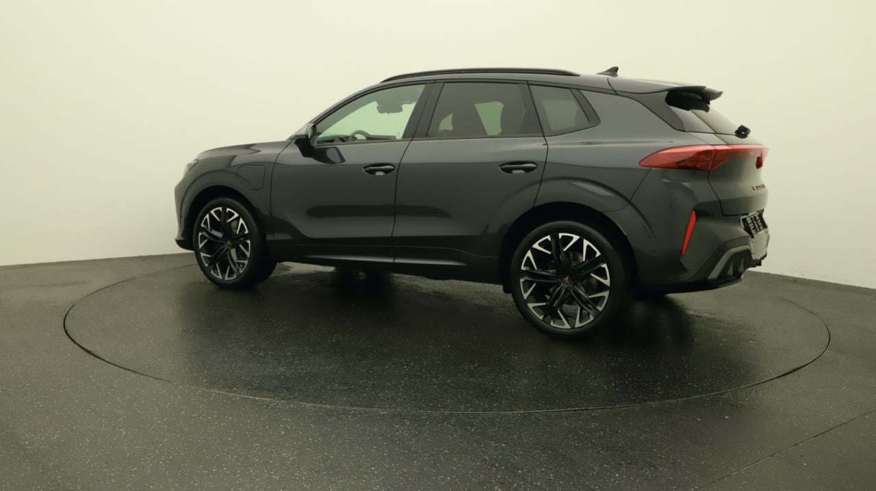 CUPRA Terramar 1.5 eHybrid DSG VZ-image-2