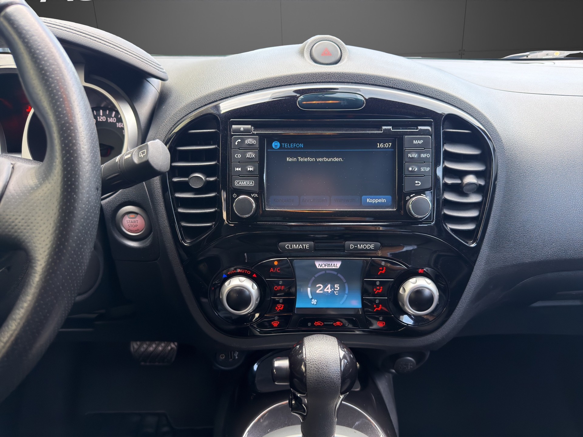NISSAN Juke 1.6 acenta Xtronic CVT-image-12