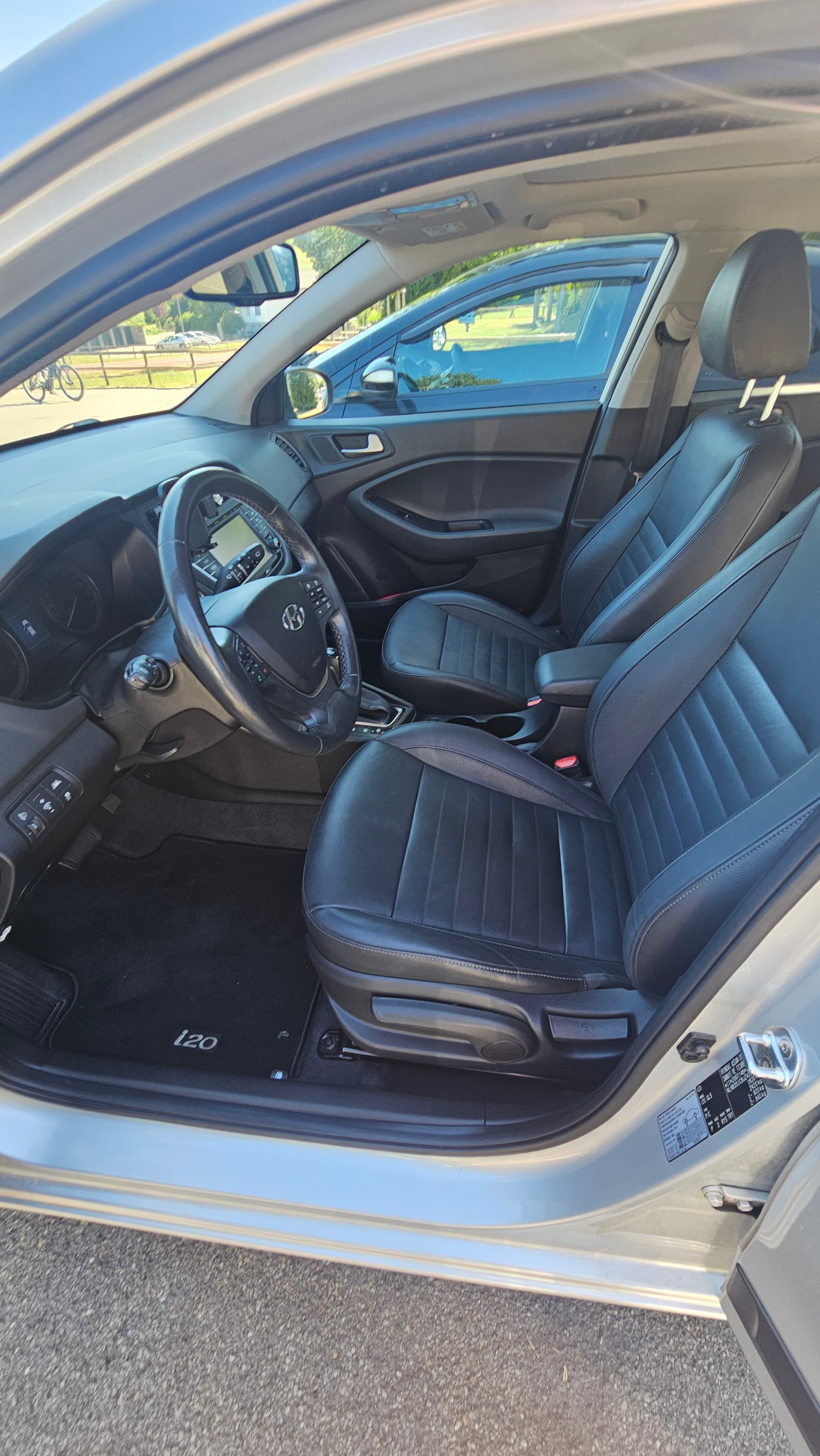 HYUNDAI 1.4 Vertex-image-3