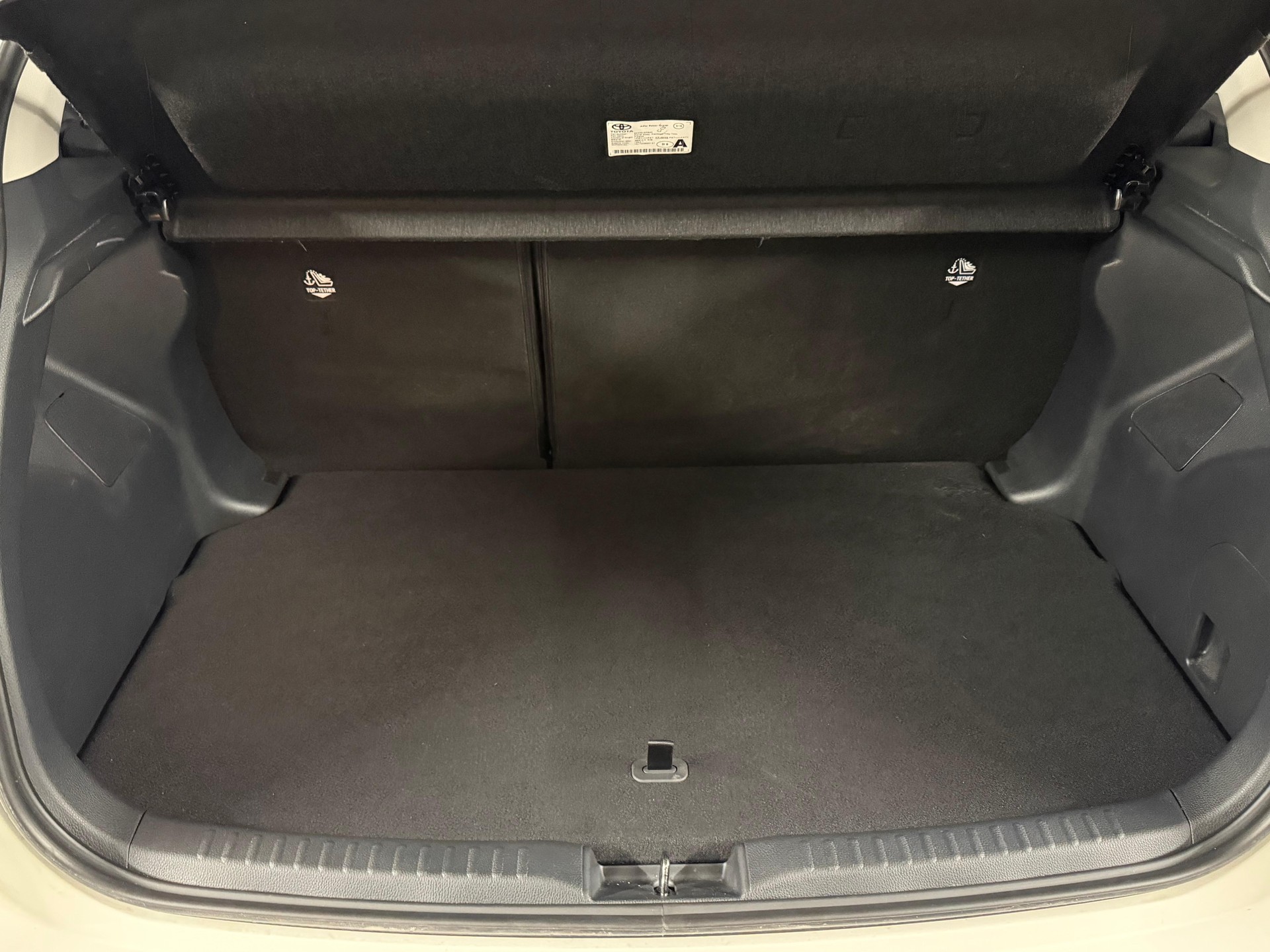 TOYOTA Yaris 1.5 VVT-i HSD Trend-image-13