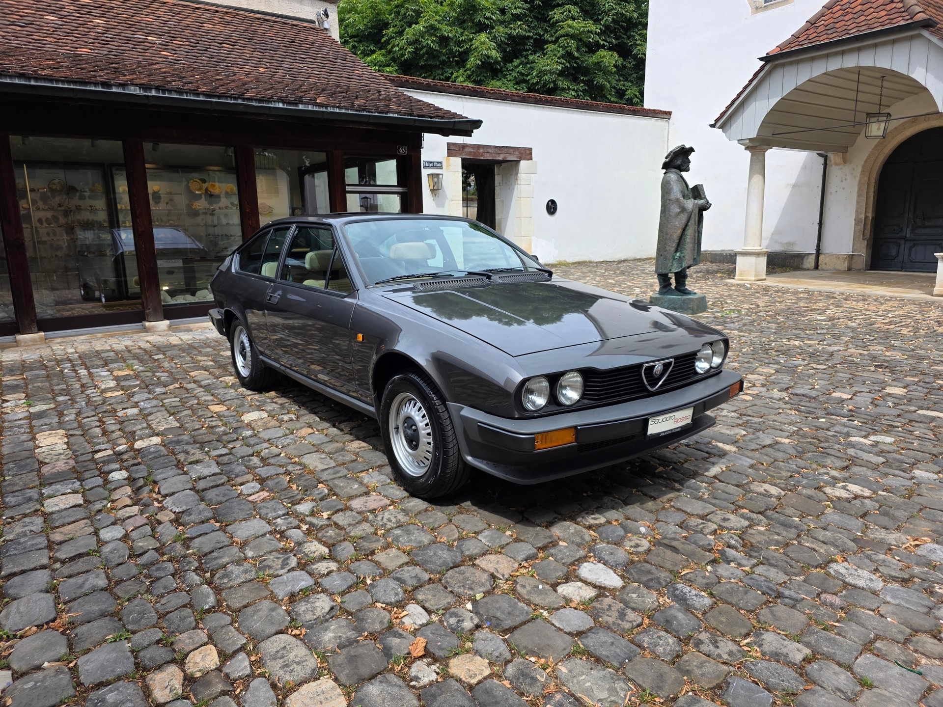 ALFA ROMEO GTV 2.0 L-image-1