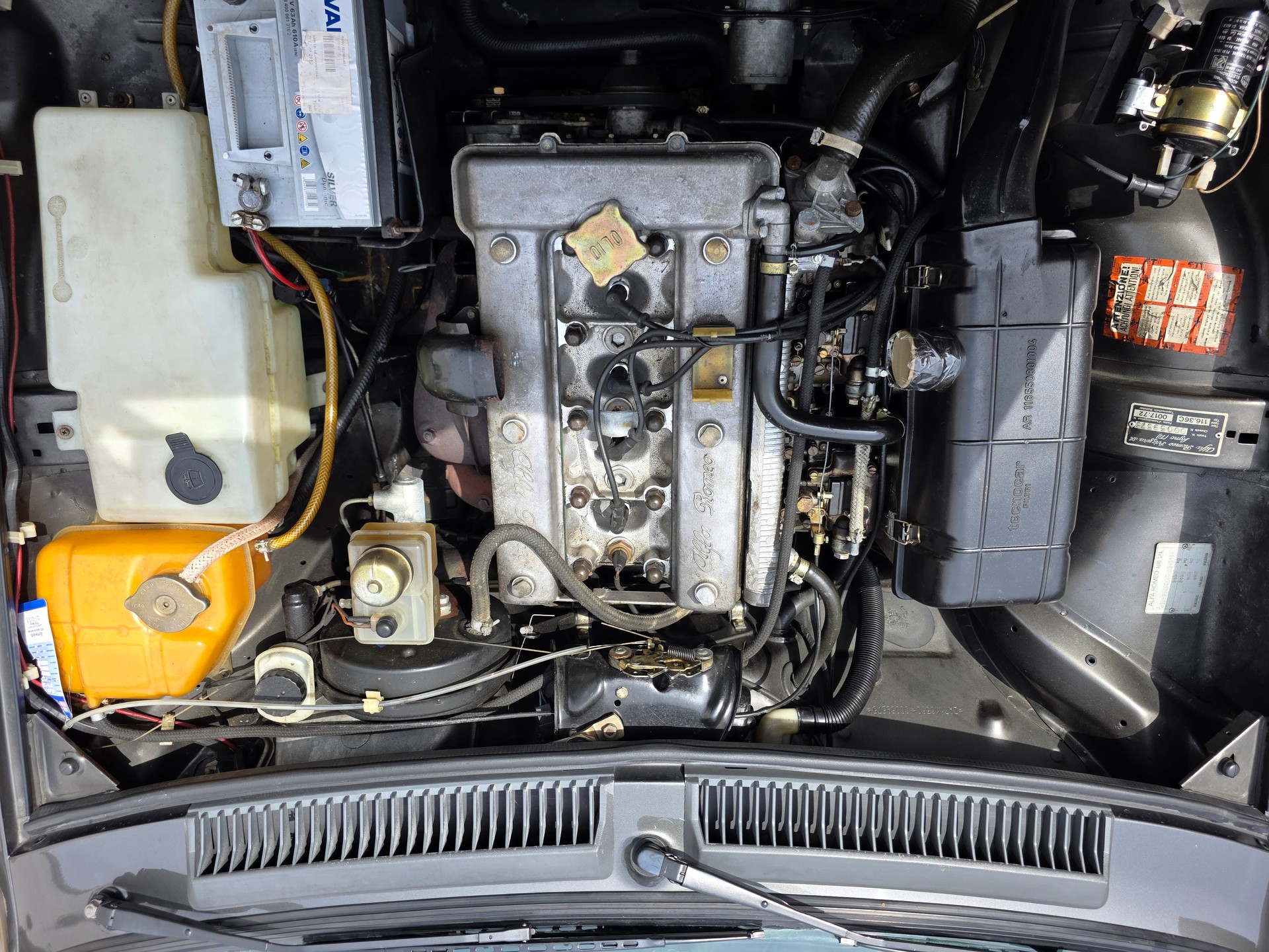 ALFA ROMEO GTV 2.0 L-image-15
