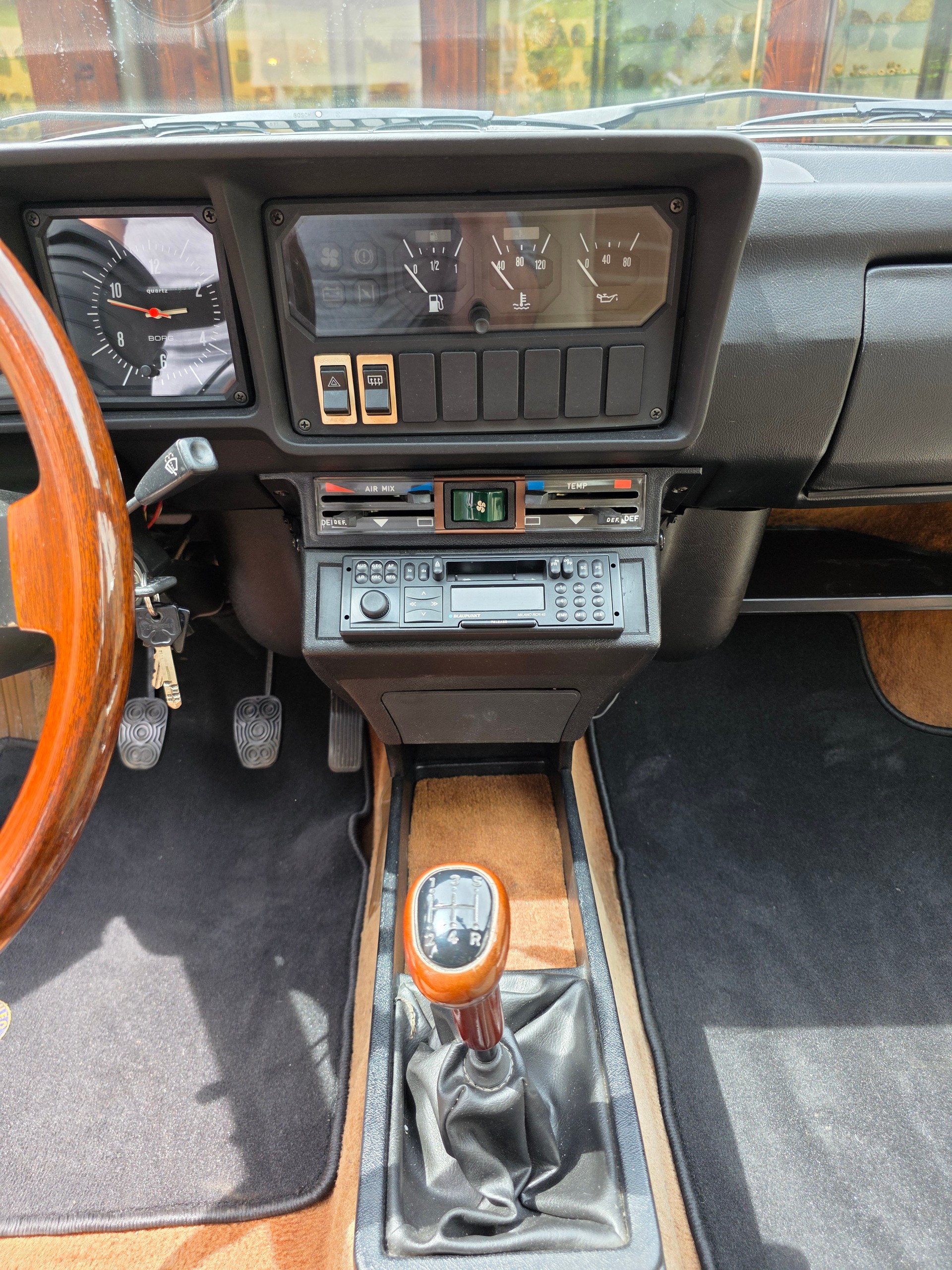 ALFA ROMEO GTV 2.0 L-image-11