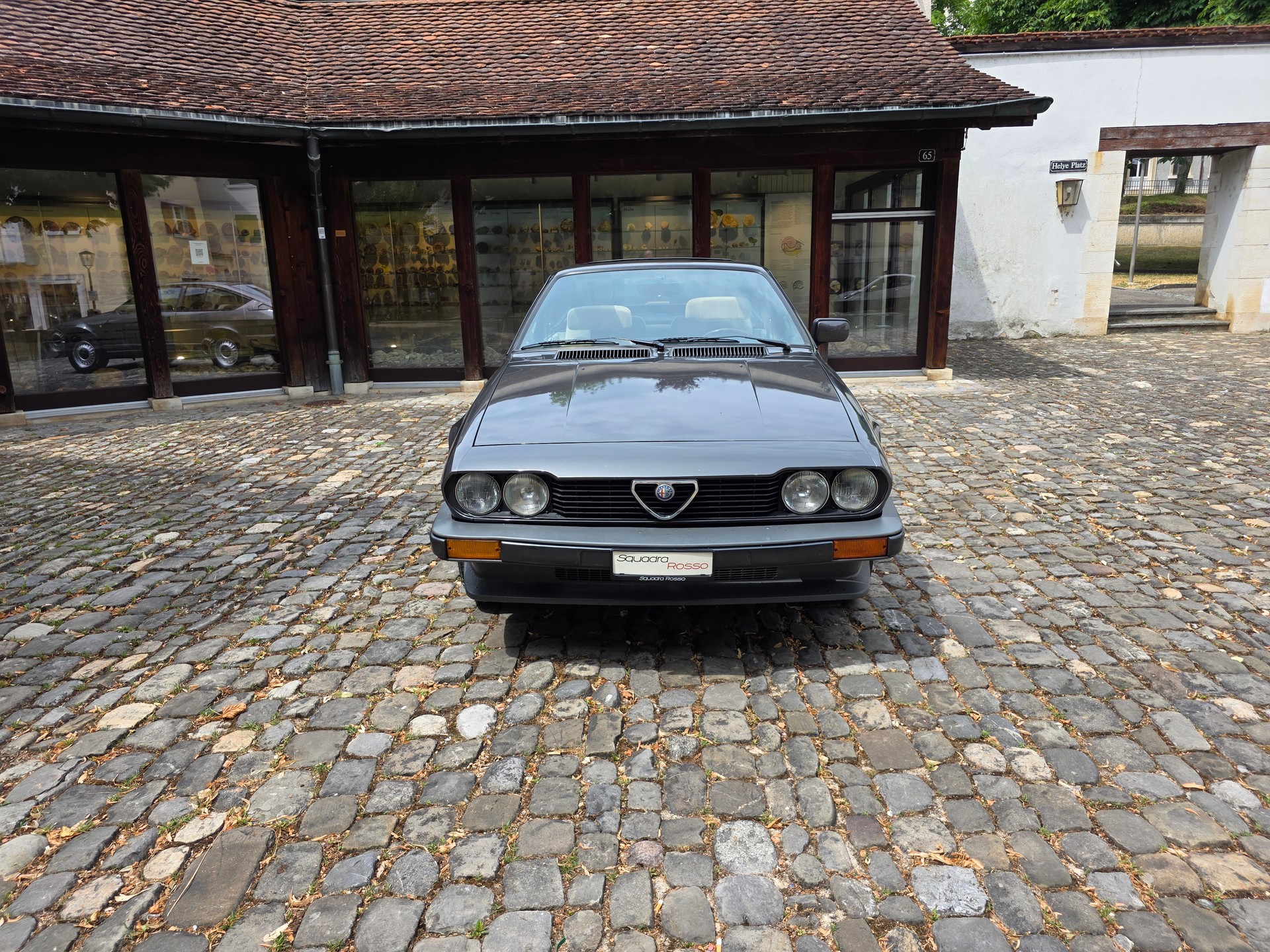 ALFA ROMEO GTV 2.0 L-image-2
