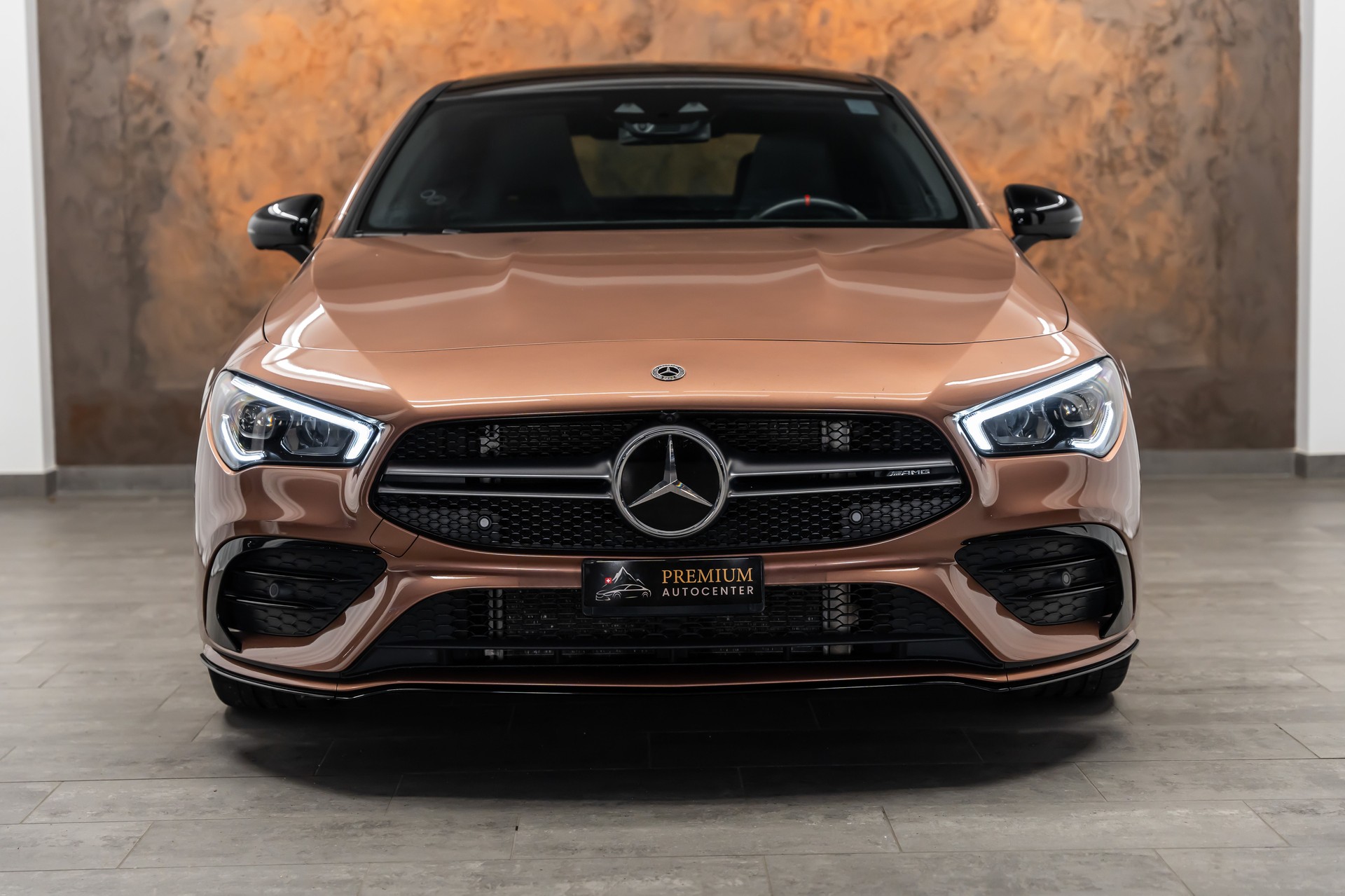 MERCEDES-BENZ CLA 35 AMG 4Matic 7G-DCT *Manufaktur*Aerodynamik-Plus*Panorama*360*-image-4