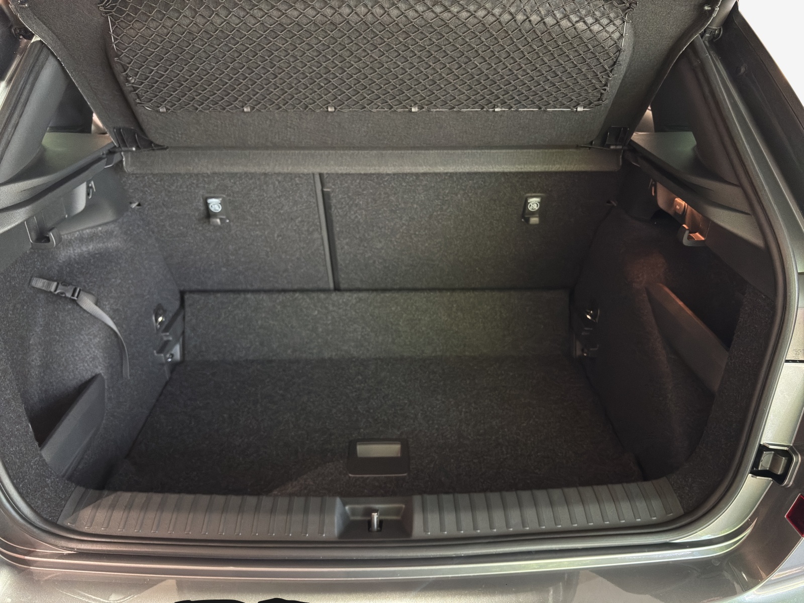SKODA Kamiq 1.0 TSI Dynamic DSG-image-10