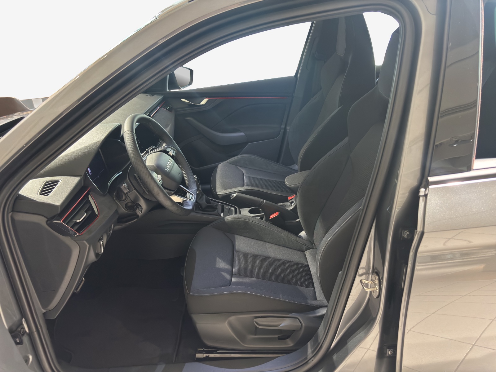 SKODA Kamiq 1.0 TSI Dynamic DSG-image-5