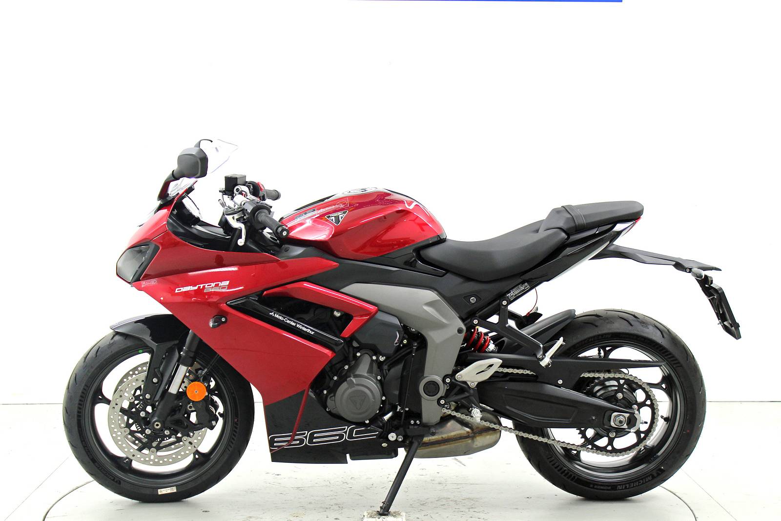 TRIUMPH Daytona 660 ABS-image-4