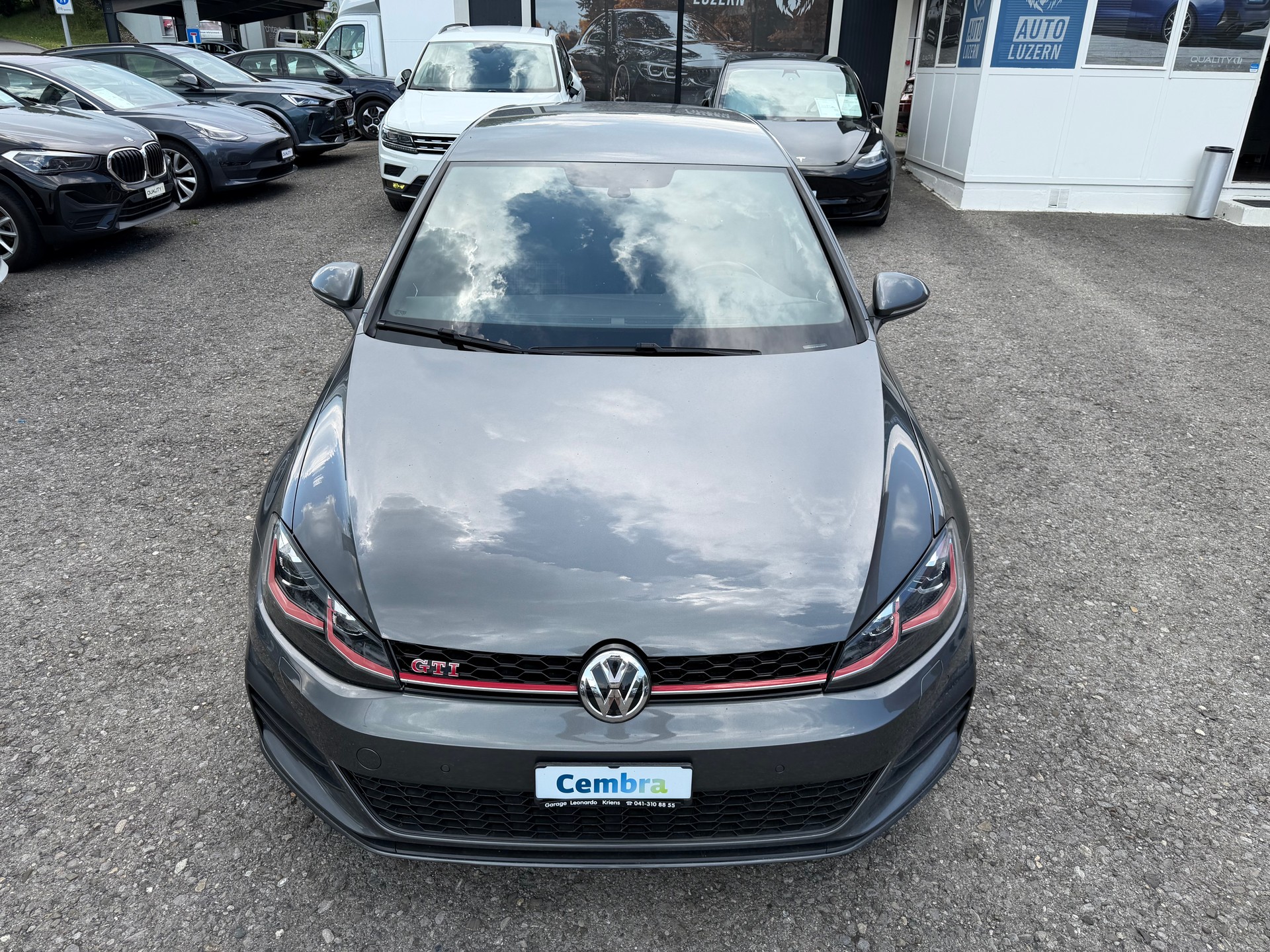 VW Golf 2.0 TSI GTI Performance-image-2