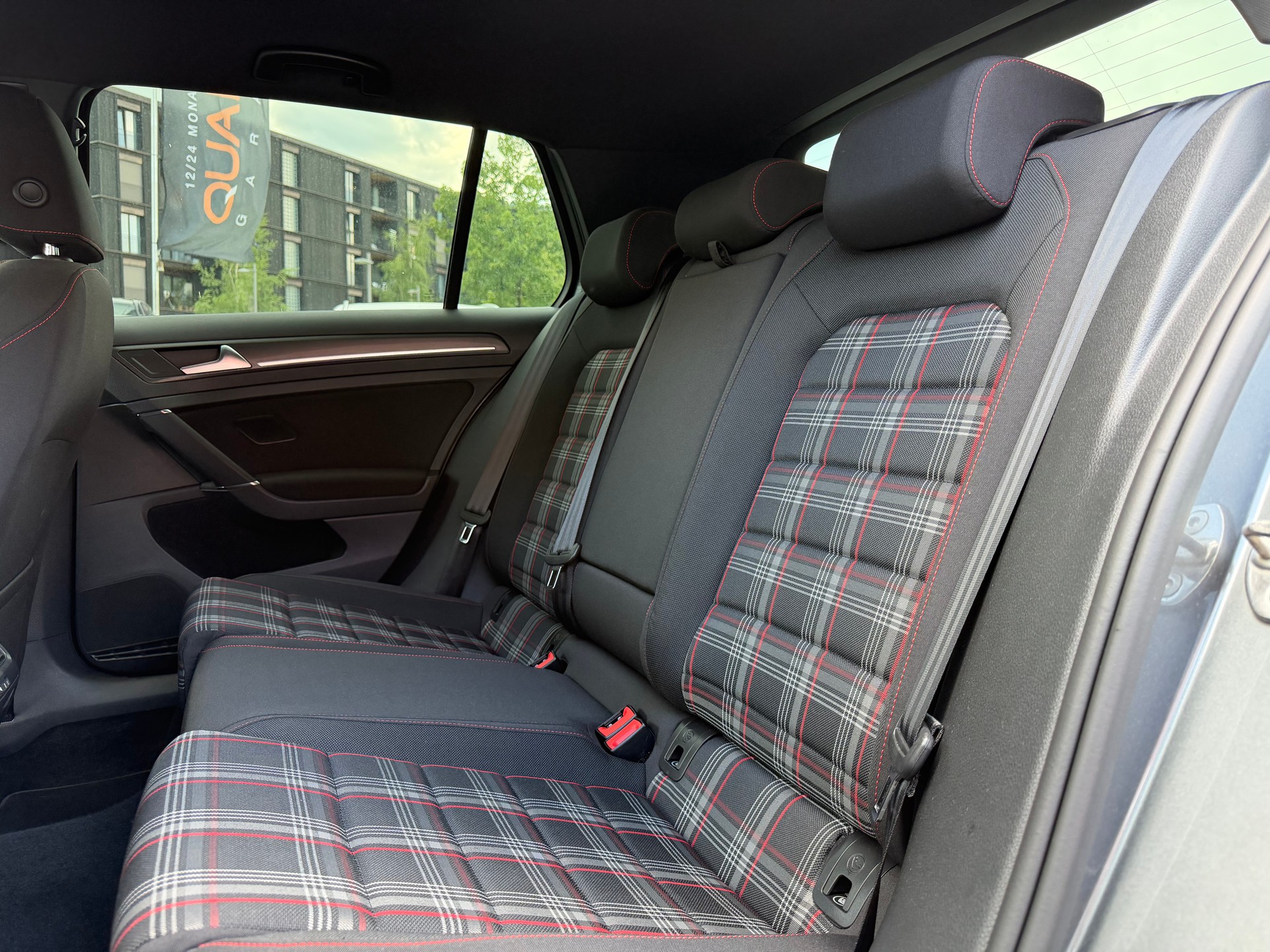 VW Golf 2.0 TSI GTI Performance-image-9