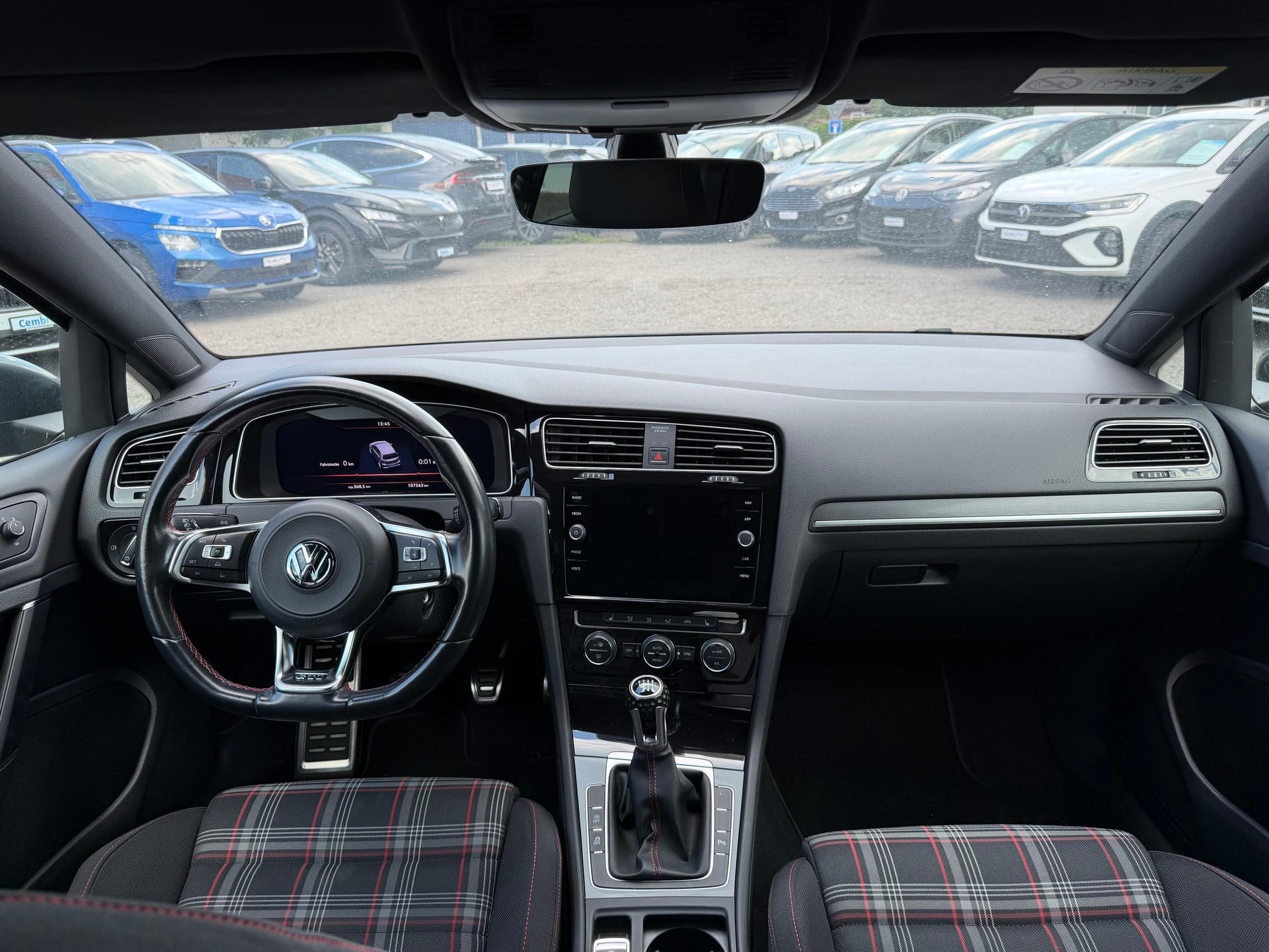 VW Golf 2.0 TSI GTI Performance-image-10