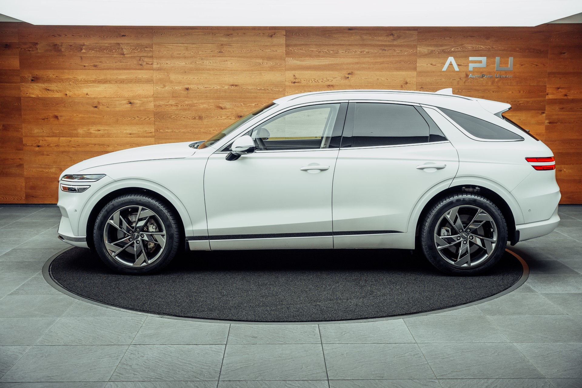 GENESIS GV70 Electrified Sport kWh 77,4 AWD-image-7